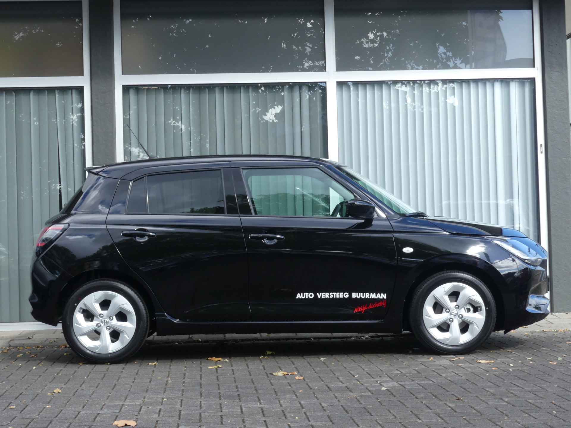 Suzuki Swift 1.2 Select Smart Hybrid Navigatie via Applecarpl./Andr. Auto, CruiseControl Adaptief, 6 jaar Fabrieksgarantie - 3/31