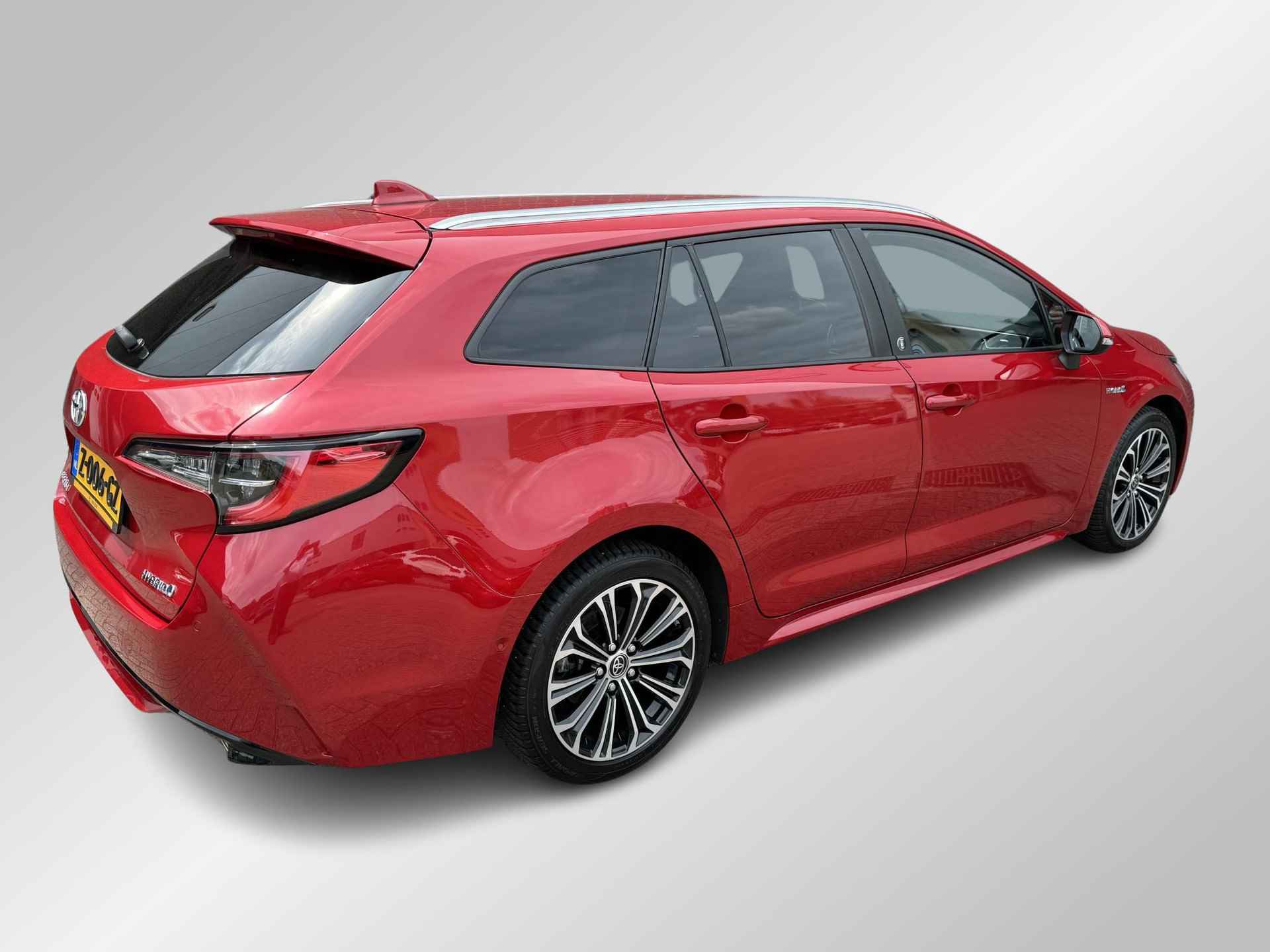 Toyota Corolla Touring Sports 2.0 Hybrid Dynamic Special - 3/35