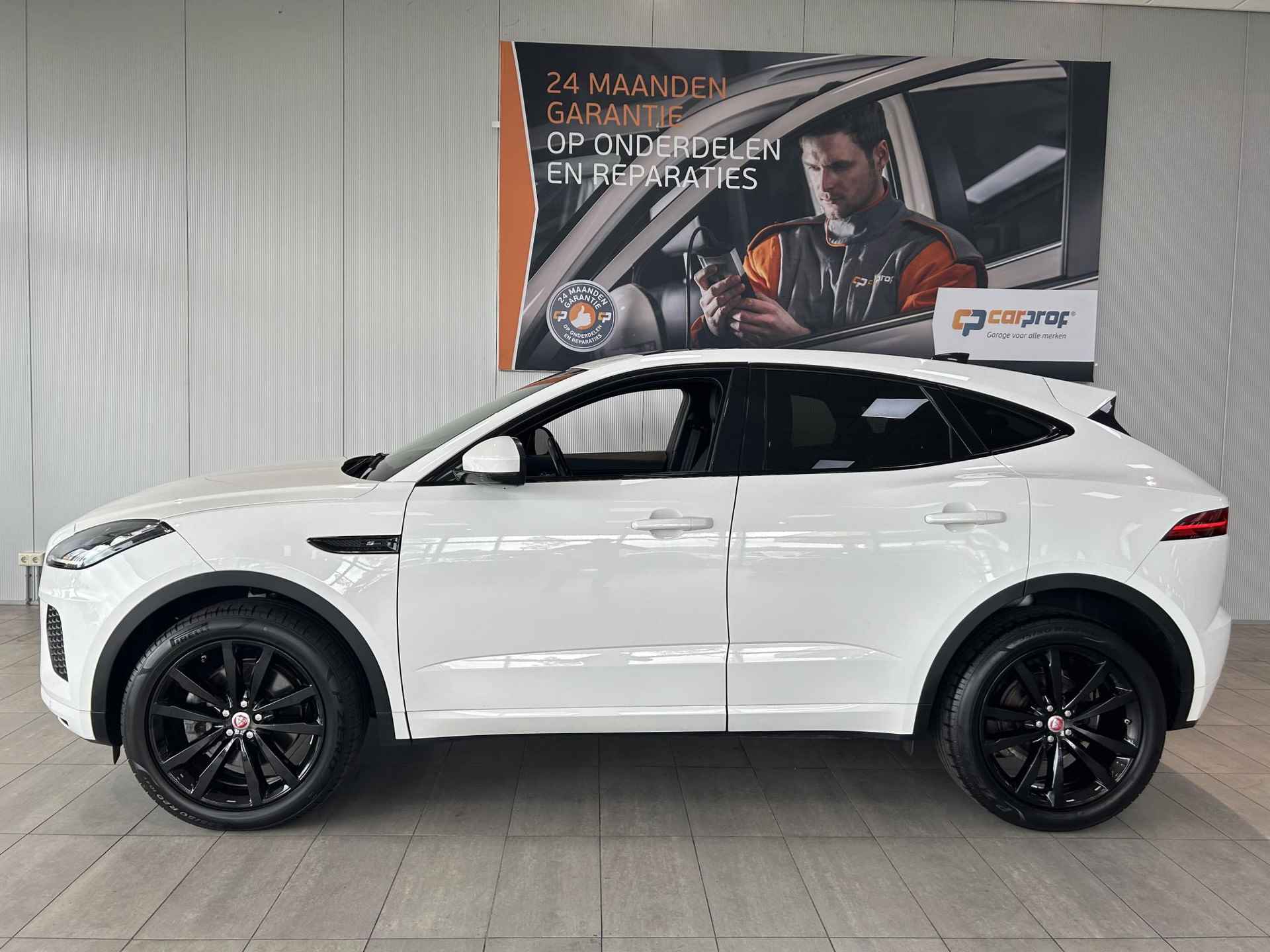 Jaguar E-Pace R-Dynamic S 2.0 200pk AWD Automaat-panoramadak - 2/28