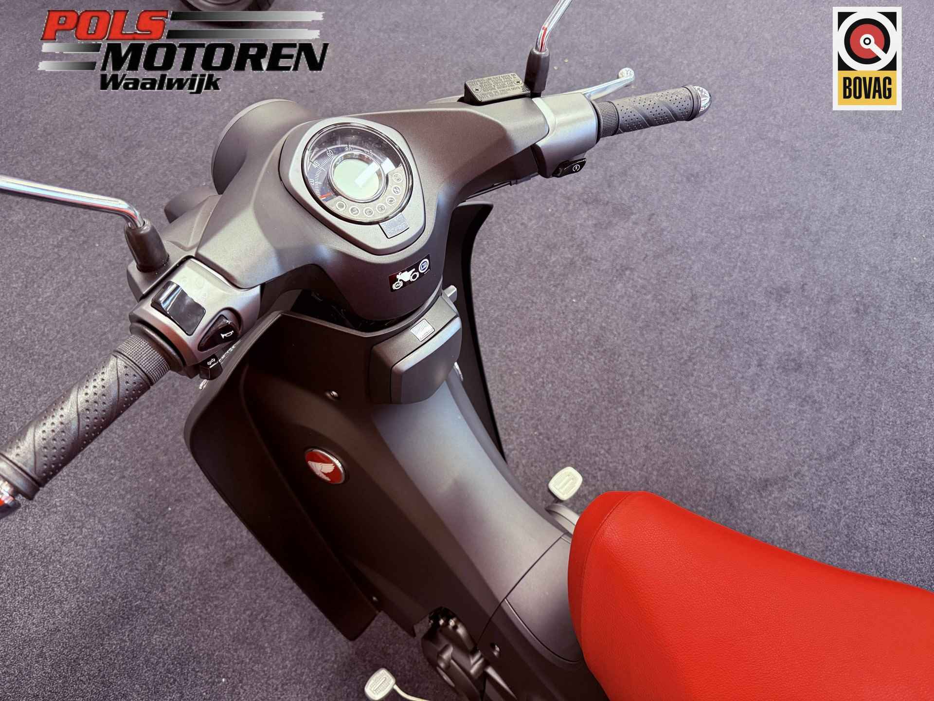 Honda C 125 AN SuperCub - 11/19