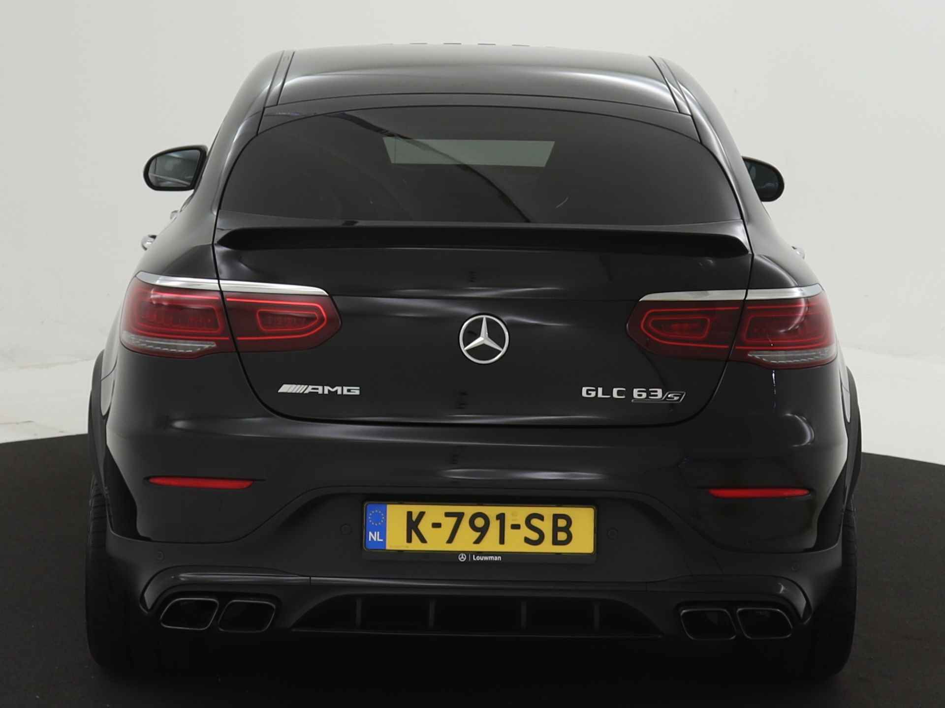 Mercedes-Benz GLC Coupé 63 S AMG 4MATIC+ Premium Plus | V8 | 510 pk | Keramische remmen | AMG performance-stoelen | Performance pakket | Inclusief 24 maanden Mercedes-Benz Certified garantie voor Europa. - 23/48