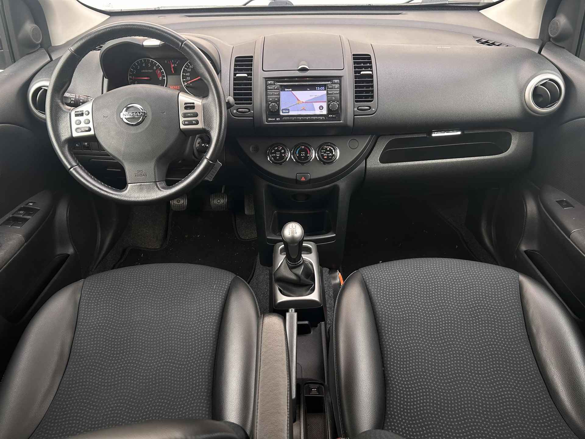 Nissan Note 1.4 Nickelodeon / Trekhaak / Climate control / Navigatie / Bluetooth / Parkeersensoren / Lichtmetalen velgen / Radio / - 2/39