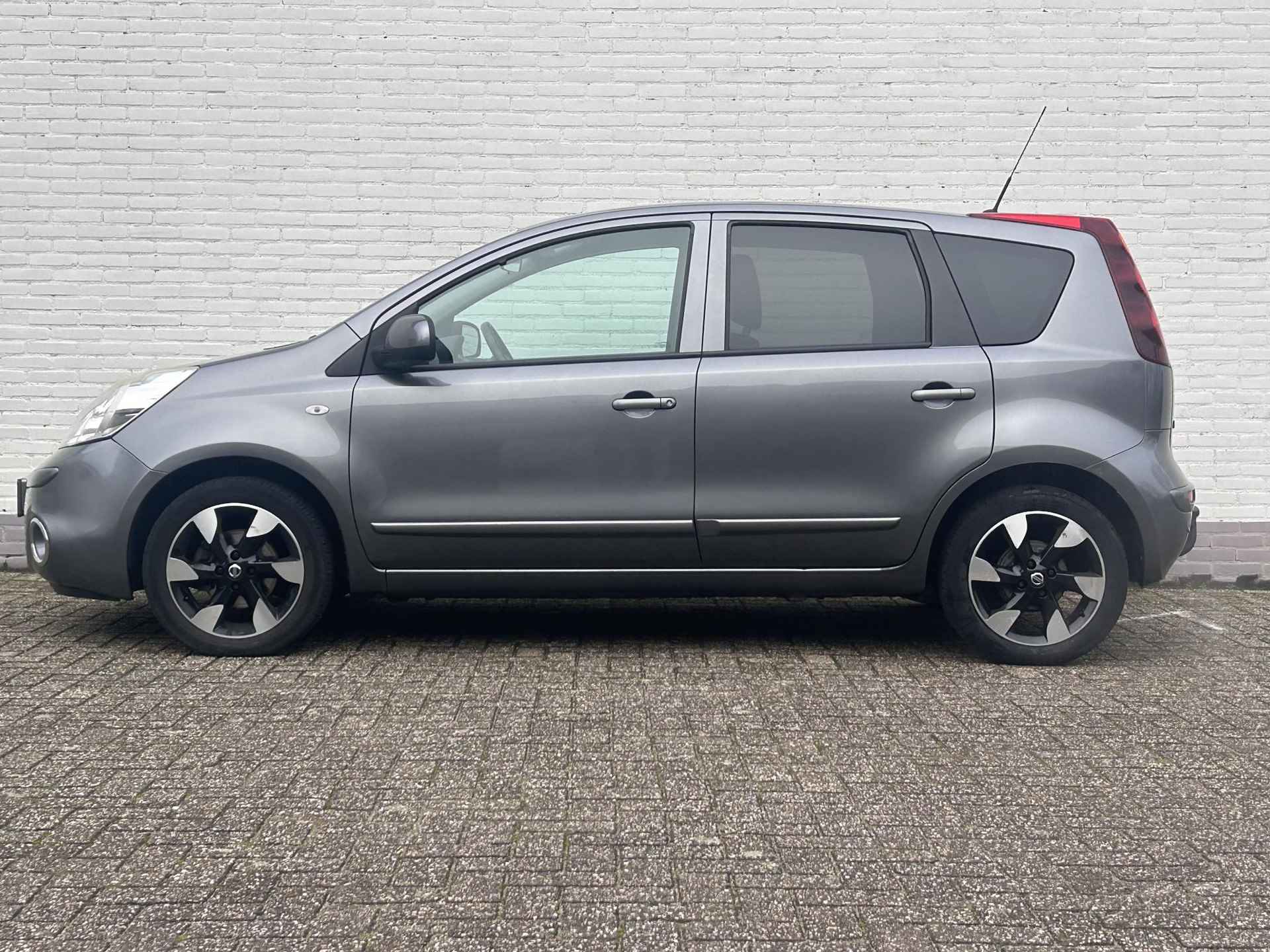 Nissan Note 1.4 Nickelodeon / Trekhaak / Climate control / Navigatie / Bluetooth / Parkeersensoren / Lichtmetalen velgen / Radio / - 9/39