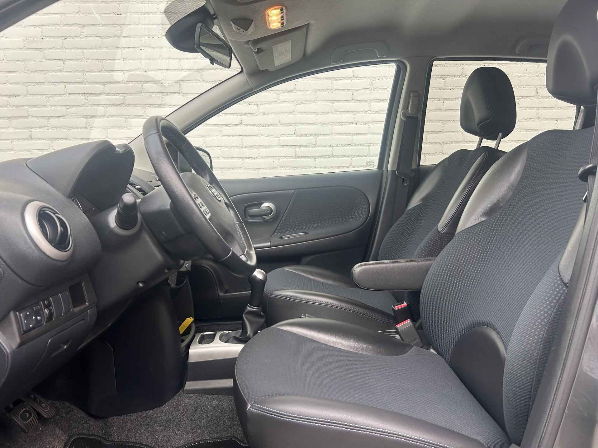 Nissan Note 1.4 Nickelodeon / Trekhaak / Climate control / Navigatie / Bluetooth / Parkeersensoren / Lichtmetalen velgen / Radio / - 11/39