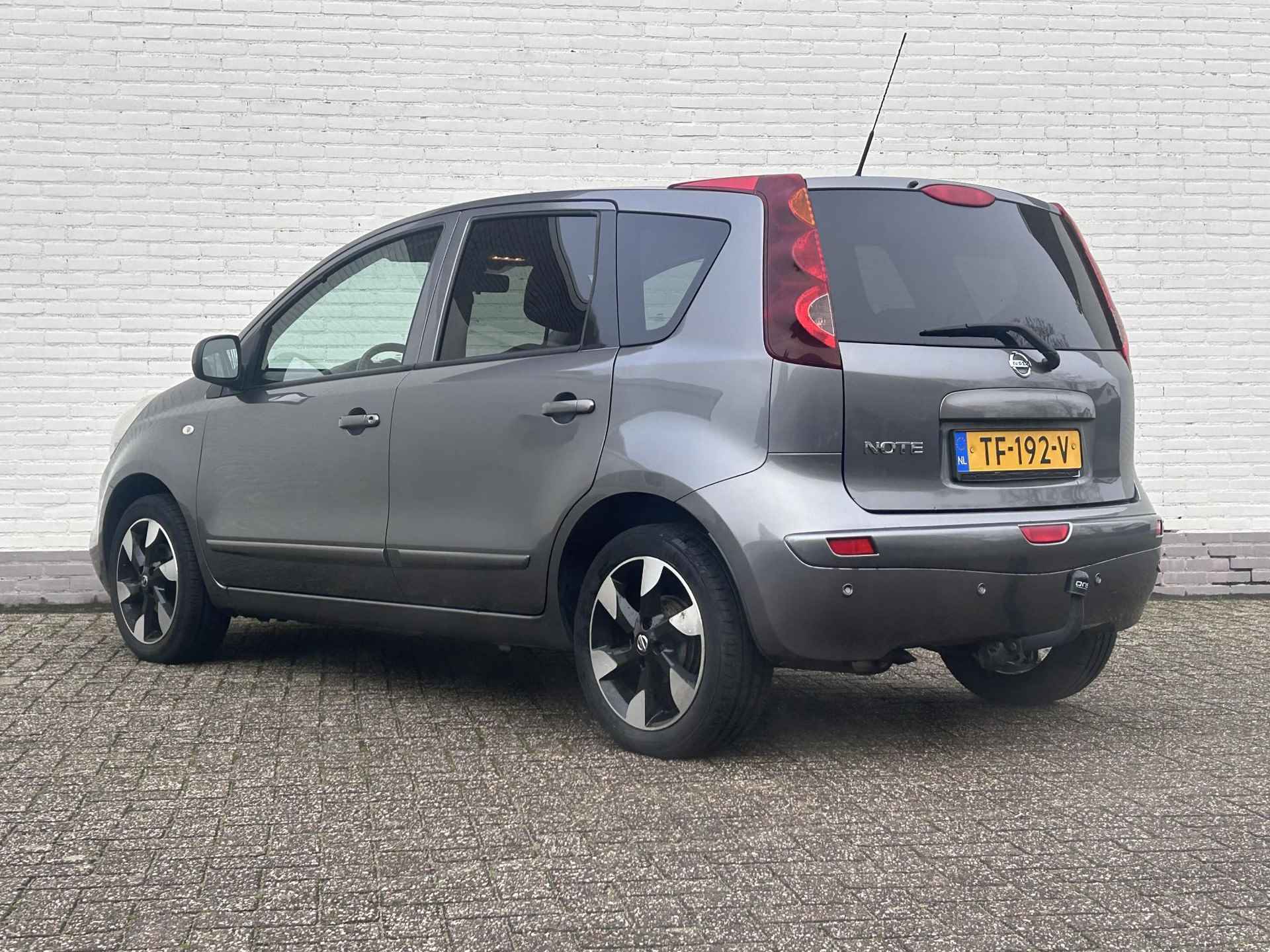 Nissan Note 1.4 Nickelodeon / Trekhaak / Climate control / Navigatie / Bluetooth / Parkeersensoren / Lichtmetalen velgen / Radio / - 32/39