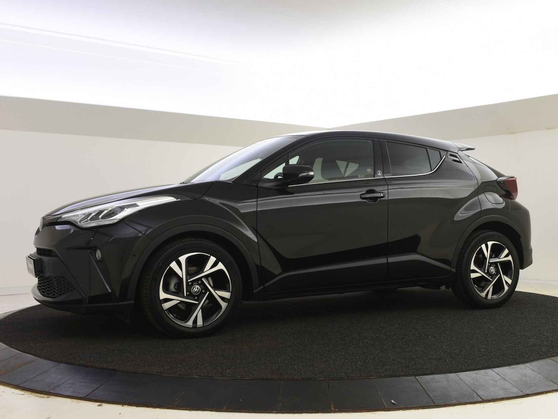 Toyota C-HR 1.8 Hybrid Dynamic Plus | LED | Stoel- & stuurverwarming - 10/39