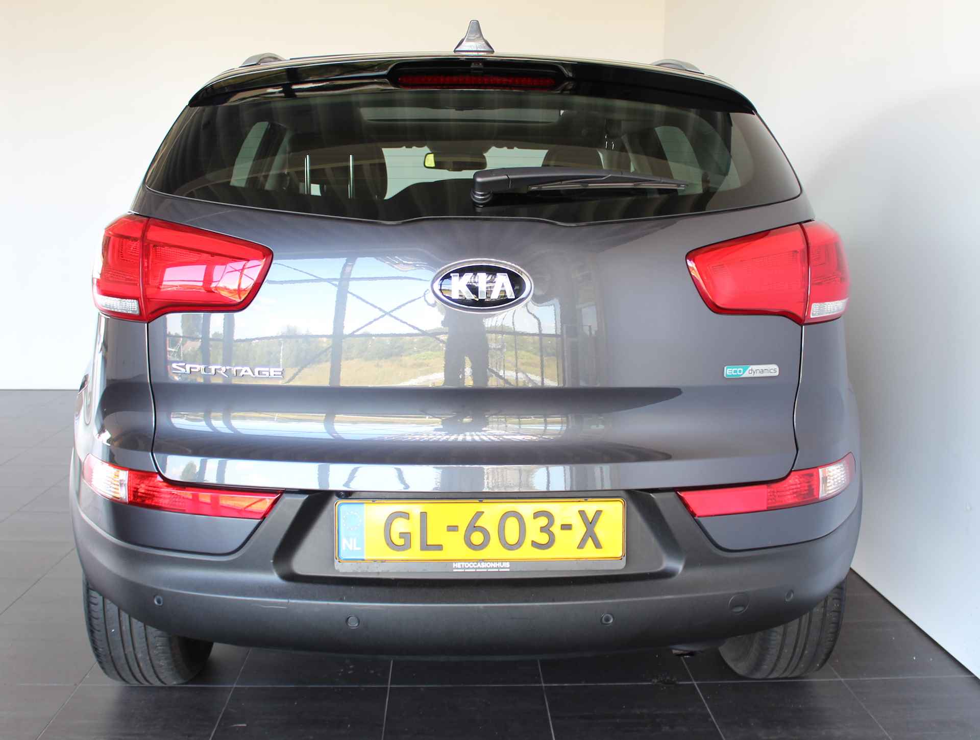 Kia Sportage 1.6 GDI 135 pk Executive Line / Schuifdak / Leder / Navigatie / Camera - 8/31