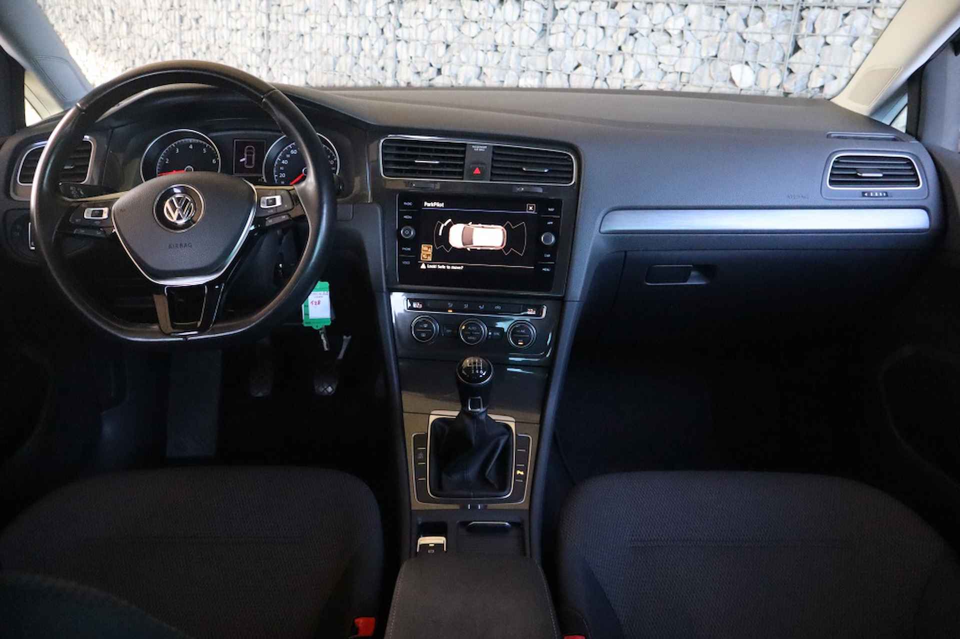 Volkswagen Golf 1.0 TSI Comfortline | Geen import | CarPlay | Parkeersensoren - 3/17