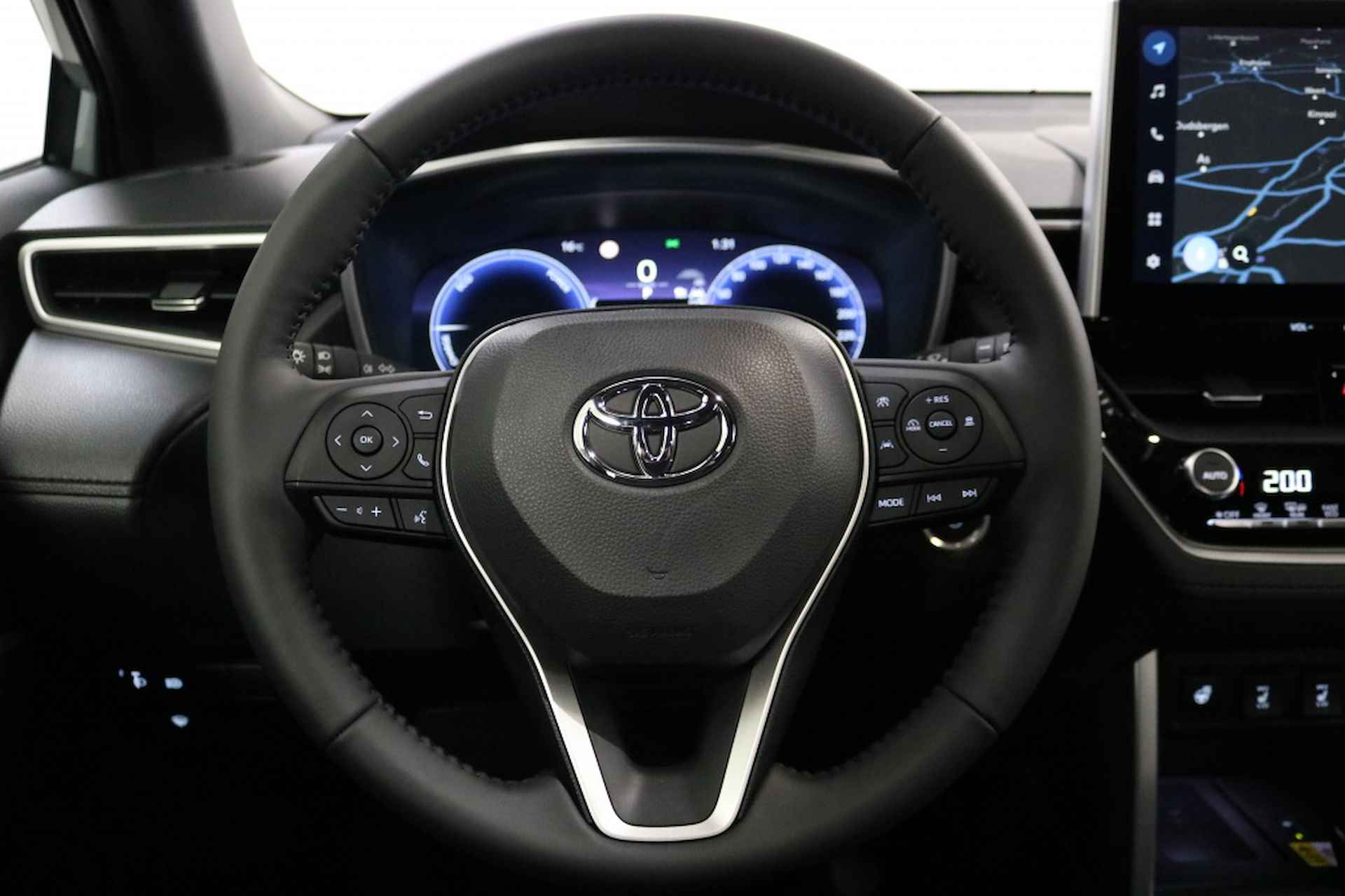 Toyota Corolla Cross 2.0 HP Hybrid Dynamic | Te Bestellen - 13/31