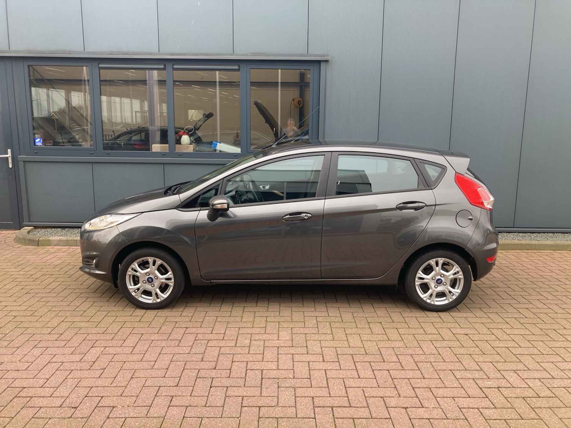 Ford Fiesta 1.0 Style Ultimate 80pk 5-drs. NAVI/CRUISE/AIRCO/MEDIA/PDC/15INCH - 3/74