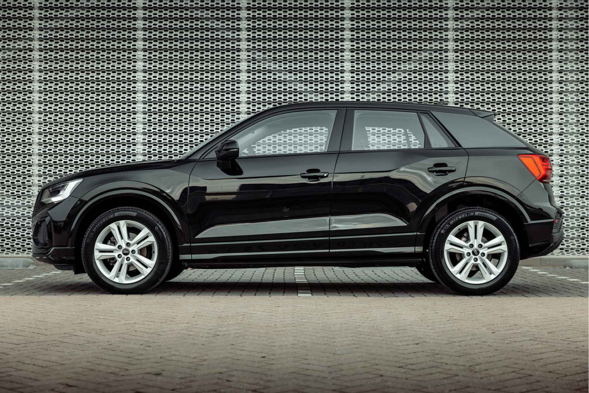 Audi Q2 35 TFSI 150pk s-tronic Advanced edition - 3/31