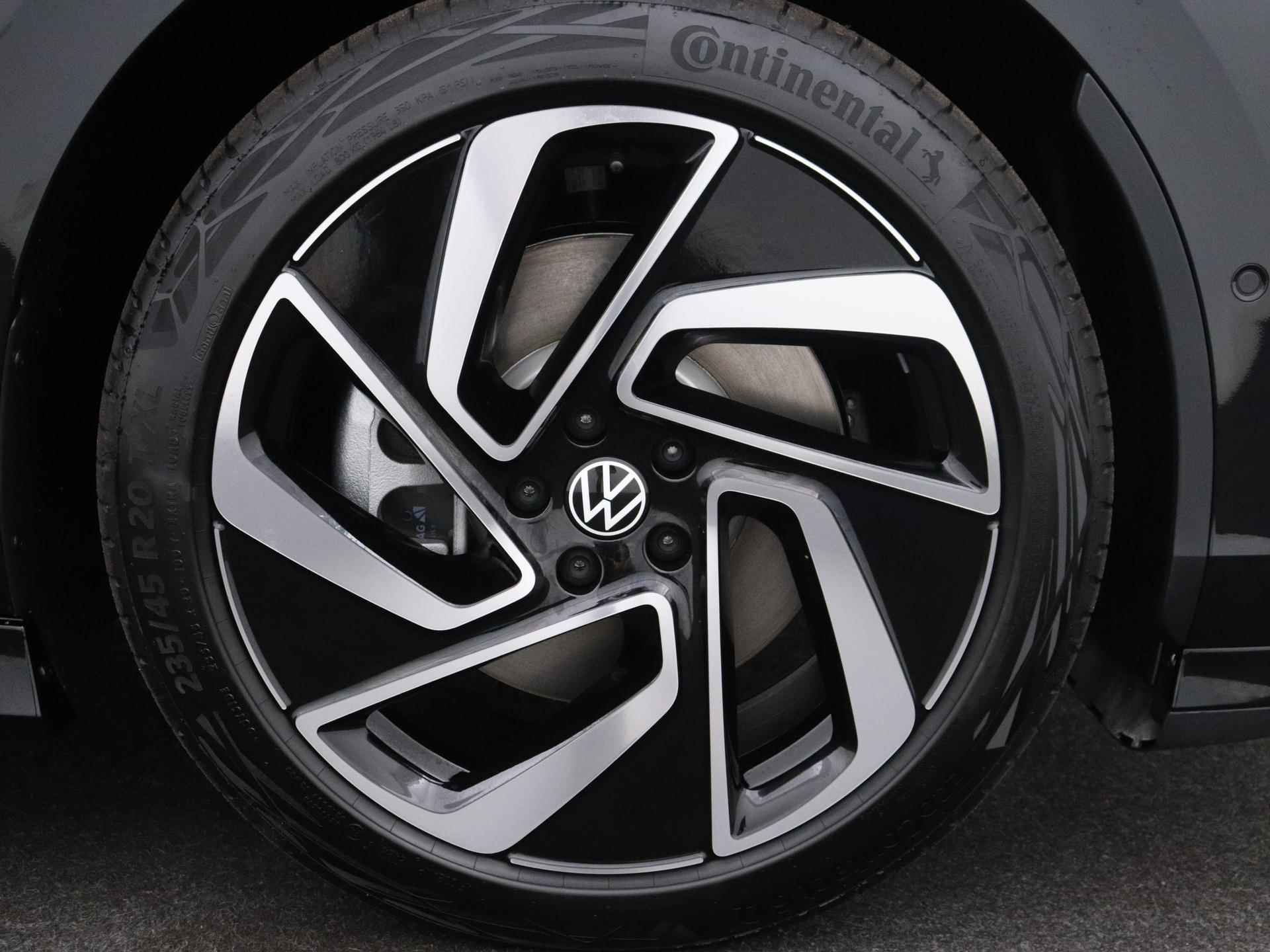 Volkswagen ID.7 Tourer Pro Business 77 kWh 286PK | 600km actieradius | 20 inch Montreal | Mythos Black - 10/22