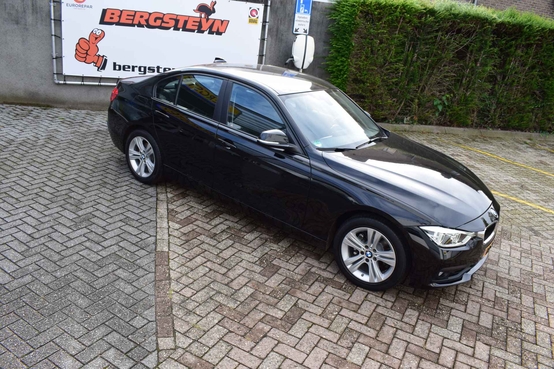 BMW 3 Serie 318i AUTOMAAT Executive - 3/30