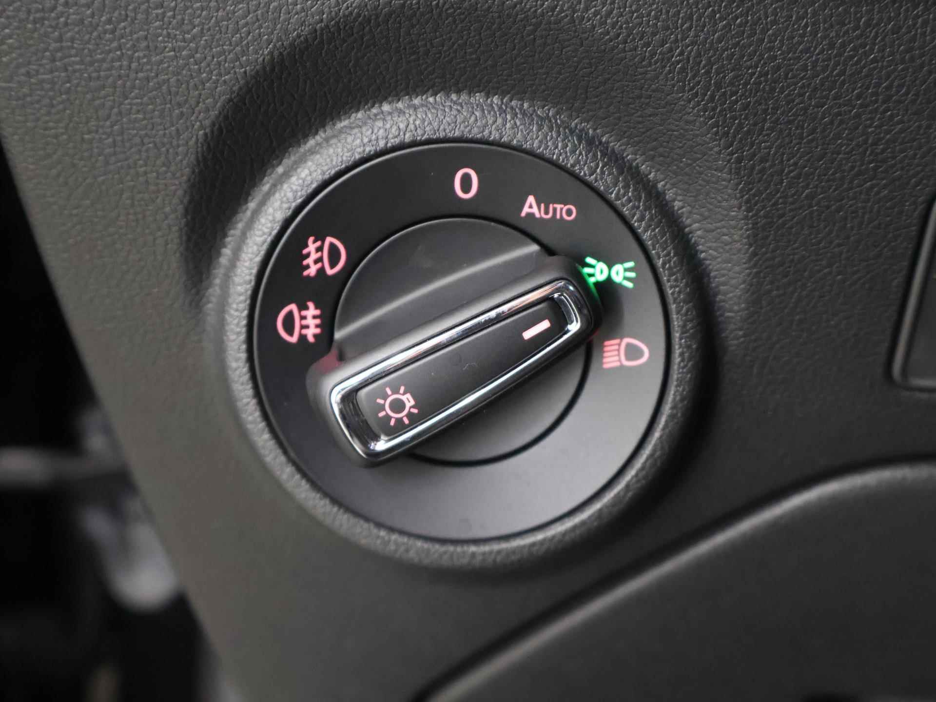 SEAT Leon 1.4 EcoTSI FR Business Intense | Navigatie | Led Koplampen | Carplay / Amdroid Auto | Cruise Control | Climate Control | Parkeersensoren | - 36/46
