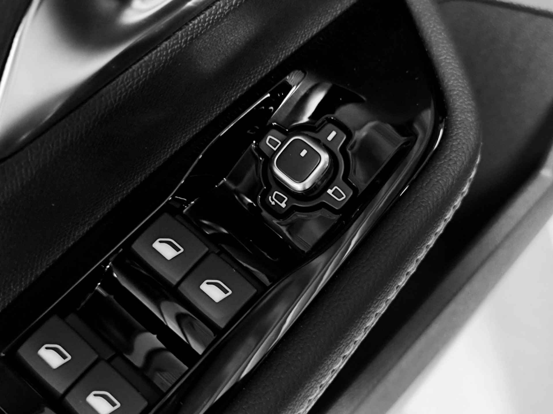 Opel Astra 1.5 CDTI Business Elegance automaat Black Pack I navi | camera | adaptive cruise | AGR | keyless | winterpakket - 29/37