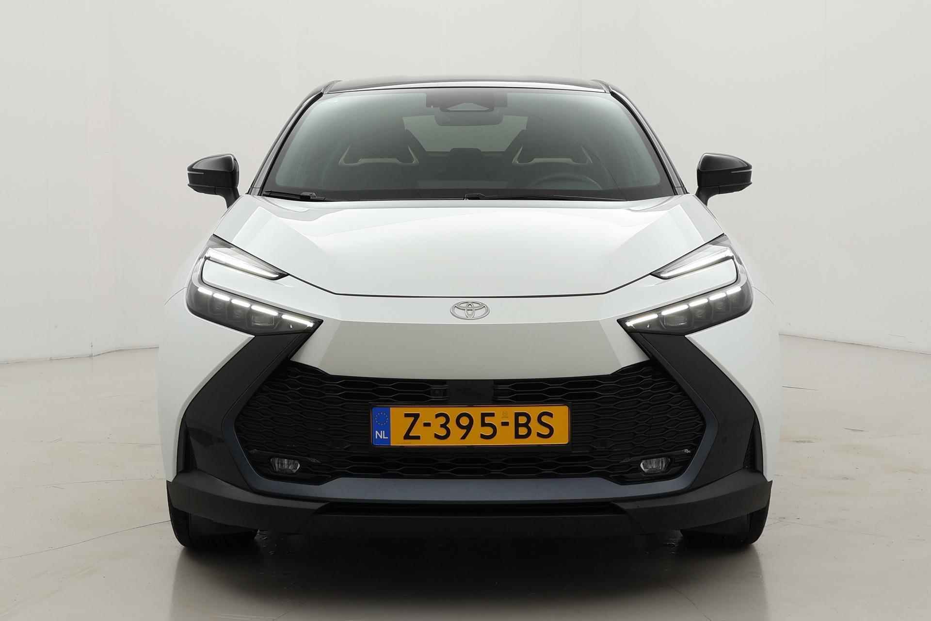 Toyota C-HR 1.8 Hybrid 140 Executive | Navigatie | 360 camera | Sfeerverlichting | 19 inch - 17/44