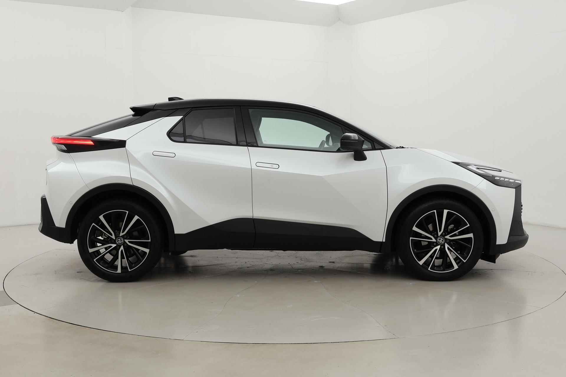 Toyota C-HR 1.8 Hybrid 140 Executive | Navigatie | 360 camera | Sfeerverlichting | 19 inch - 20/44