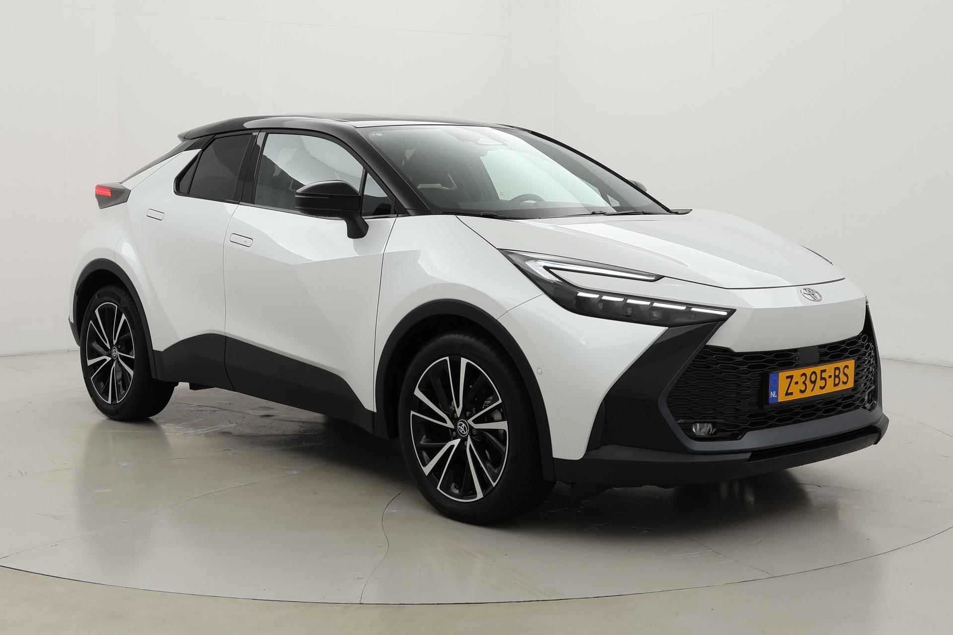 Toyota C-HR 1.8 Hybrid 140 Executive | Navigatie | 360 camera | Sfeerverlichting | 19 inch - 36/44