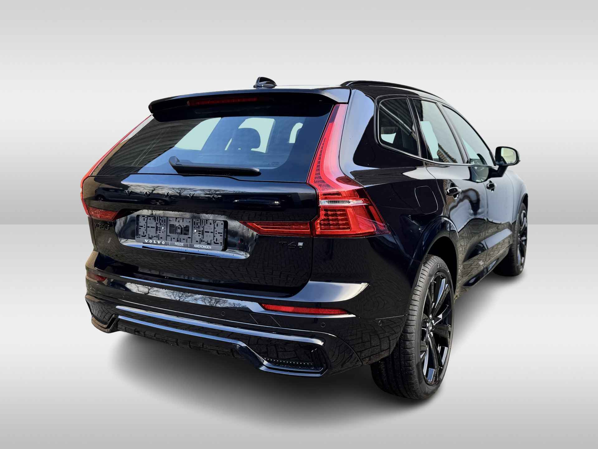 Volvo XC60 2.0 Recharge T6 AWD Plus Black Edition 360 camera - 2/19