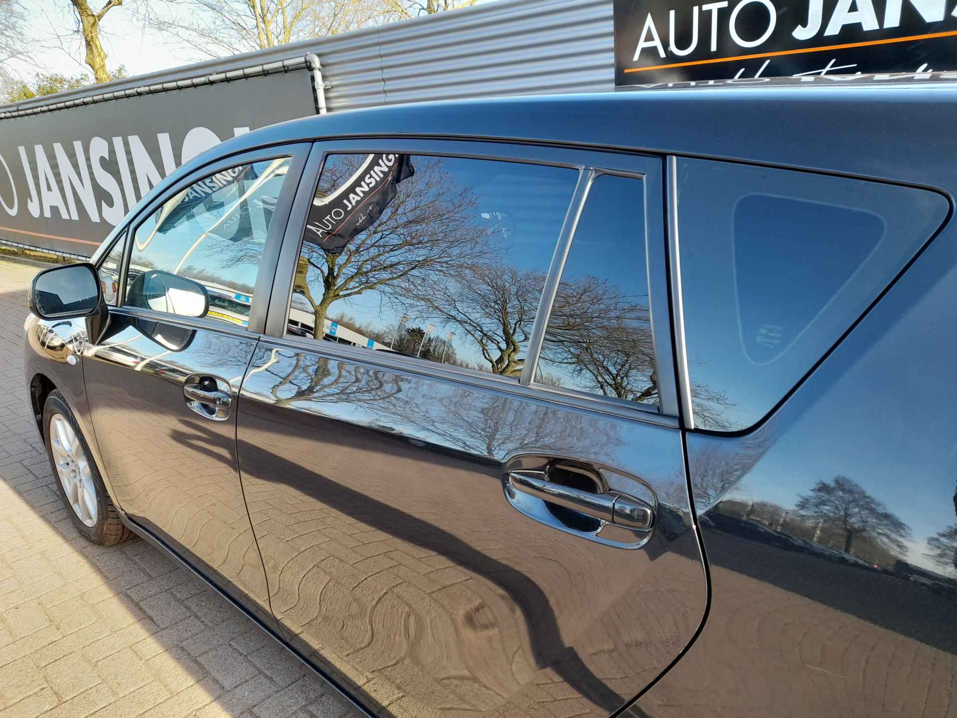 Toyota Verso 1.8 VVT-i Aspiration | Airco | LM Velgen | Privacy glas | Trekhaak | RIJKLAARPRIJS INCL 12 MAANDEN GARANTIE EN BEURT - 7/18