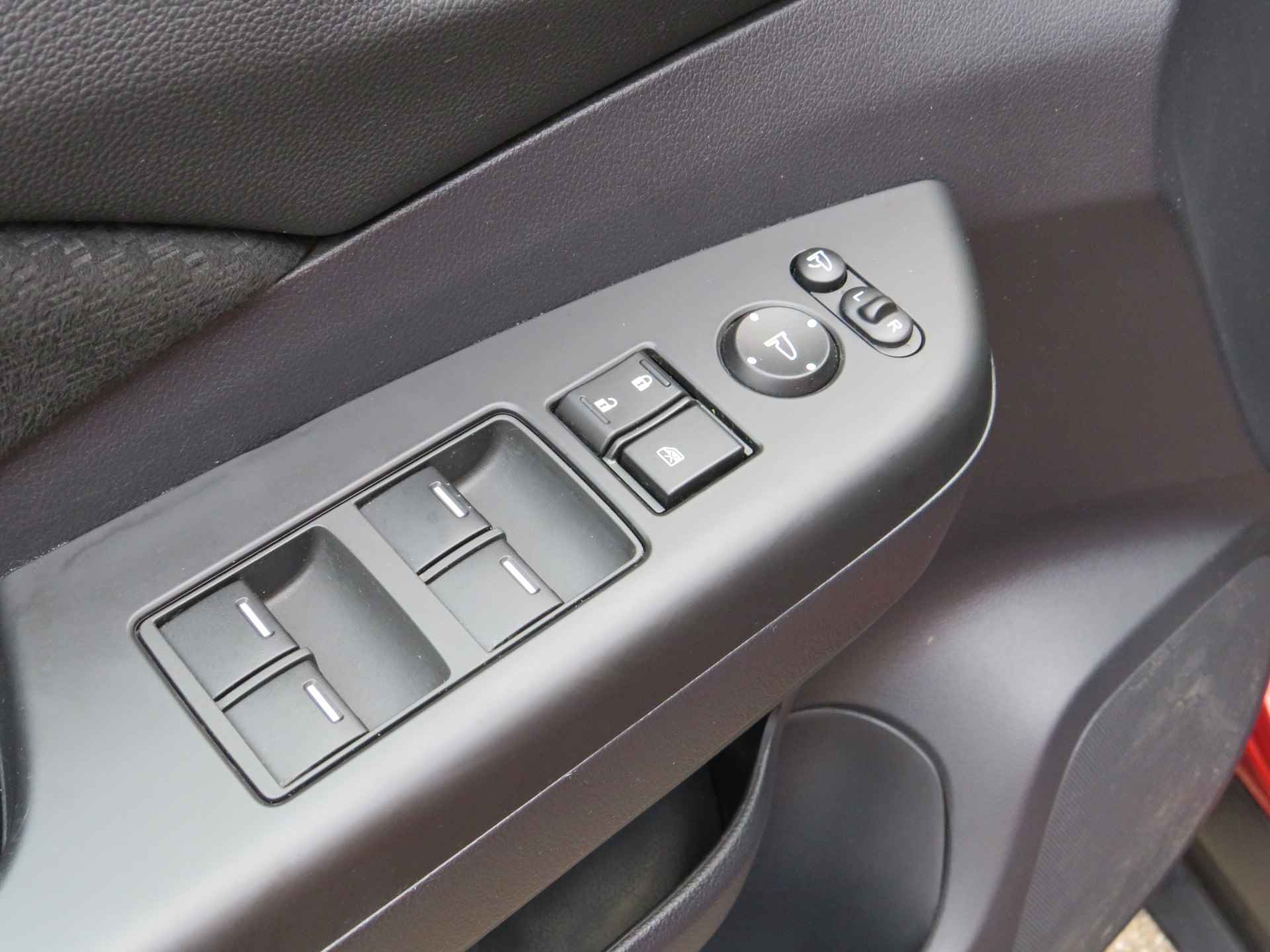 Honda CR-V 2.0 Elegance| 155-PK | Clima-Airco | Parkeercamera | Cruise Control | Inc. BOVAG-Garantie - 18/41