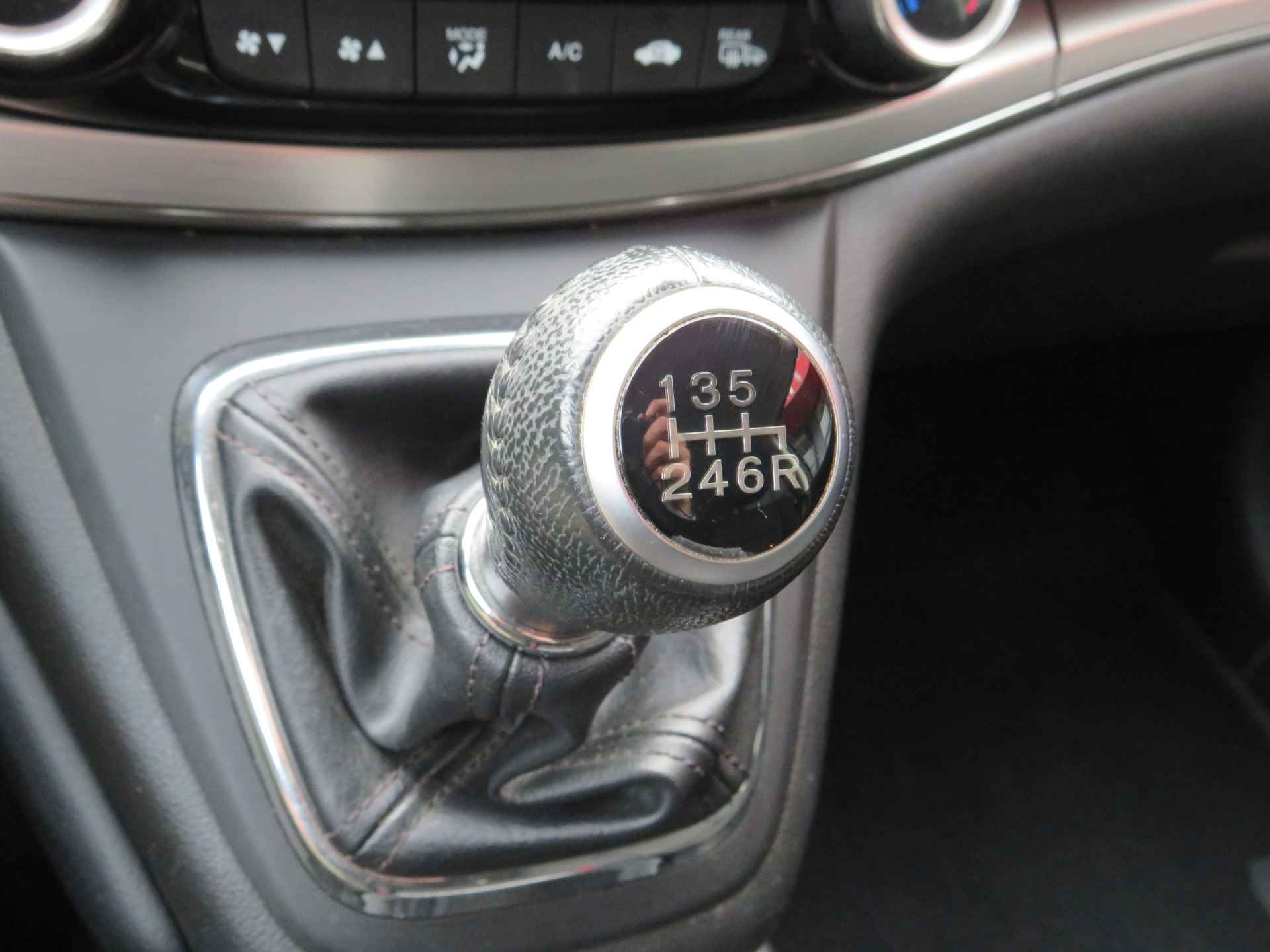 Honda CR-V 2.0 Elegance| 155-PK | Clima-Airco | Parkeercamera | Cruise Control | Inc. BOVAG-Garantie - 34/41