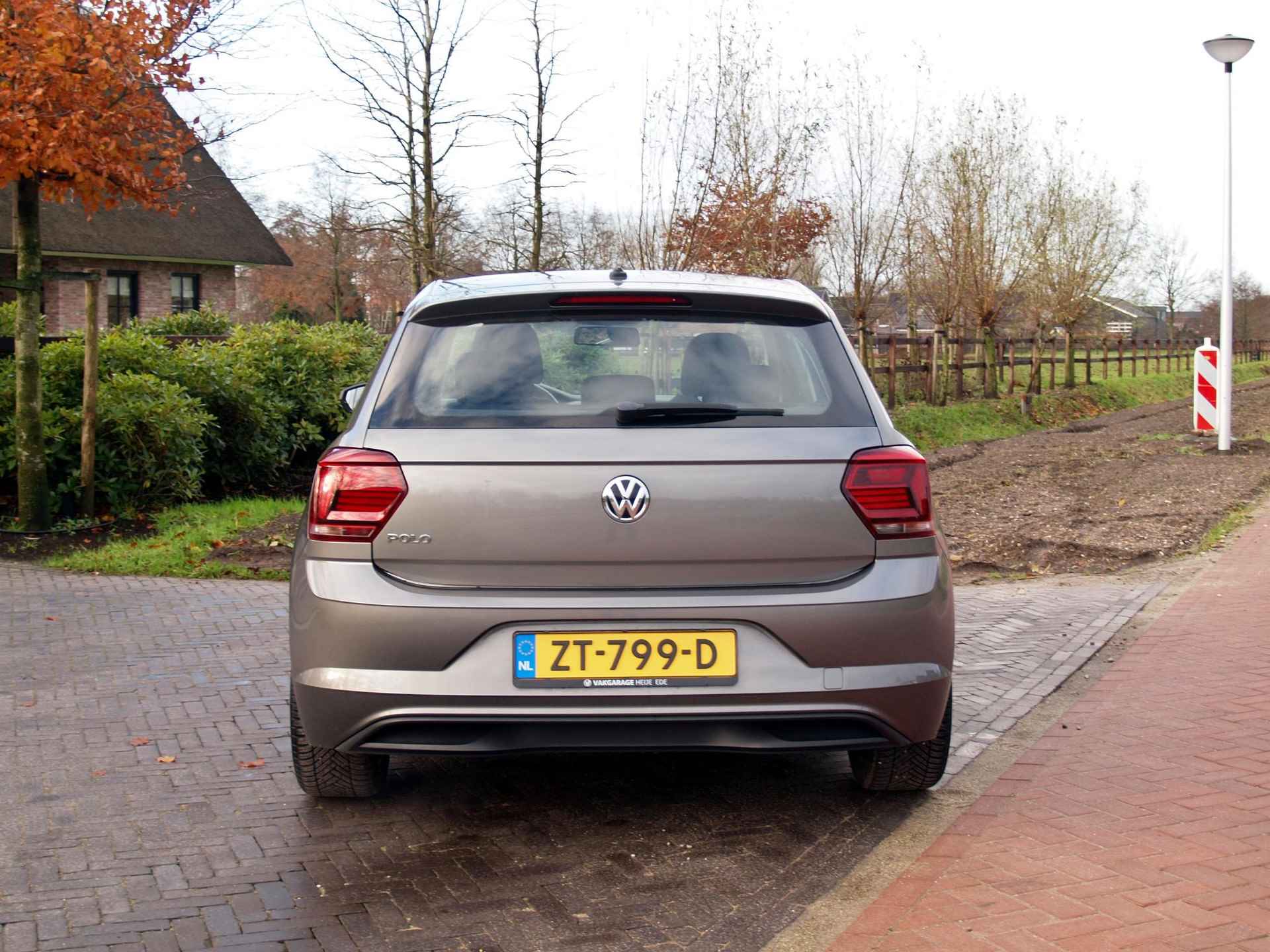 Volkswagen Polo 1.0 MPI Comfortline | Apple Carplay | Cruise Control | 17 inch | Airco | - 9/23