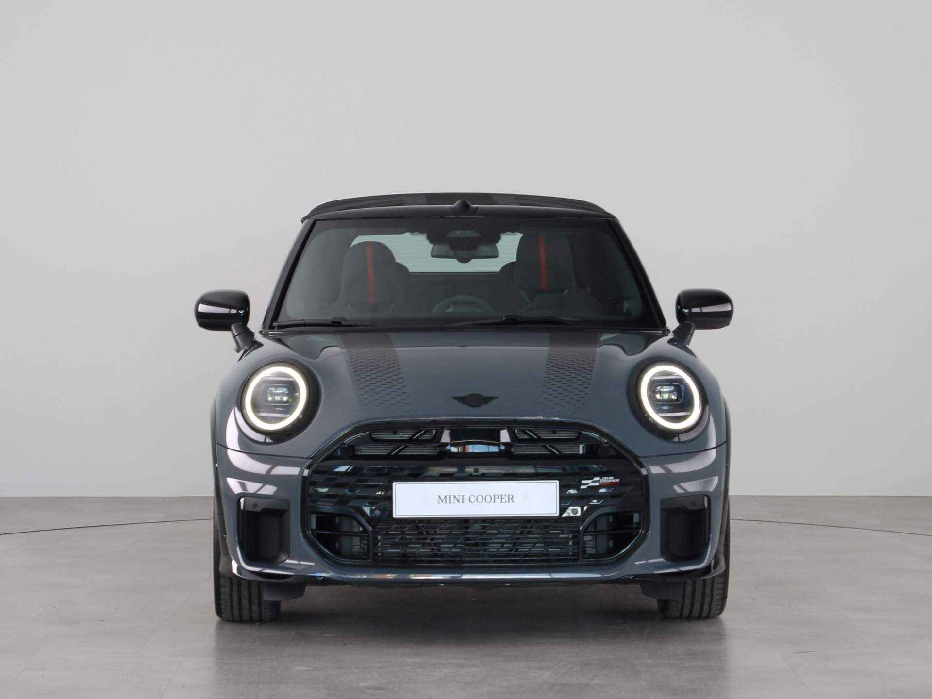 MINI Cooper Cabrio S John Cooper Works Pakket XL PRIVATE LEASE EUR 915,- (48 mnd/10.000 km) - 7/34