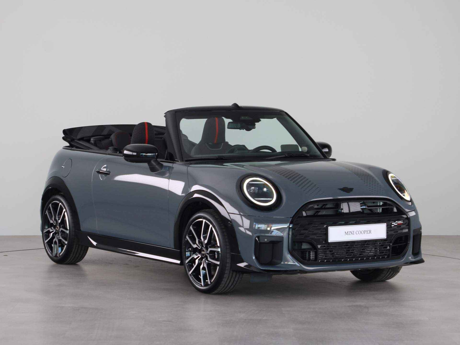 MINI Cooper Cabrio S John Cooper Works Pakket XL PRIVATE LEASE EUR 915,- (48 mnd/10.000 km) - 9/34