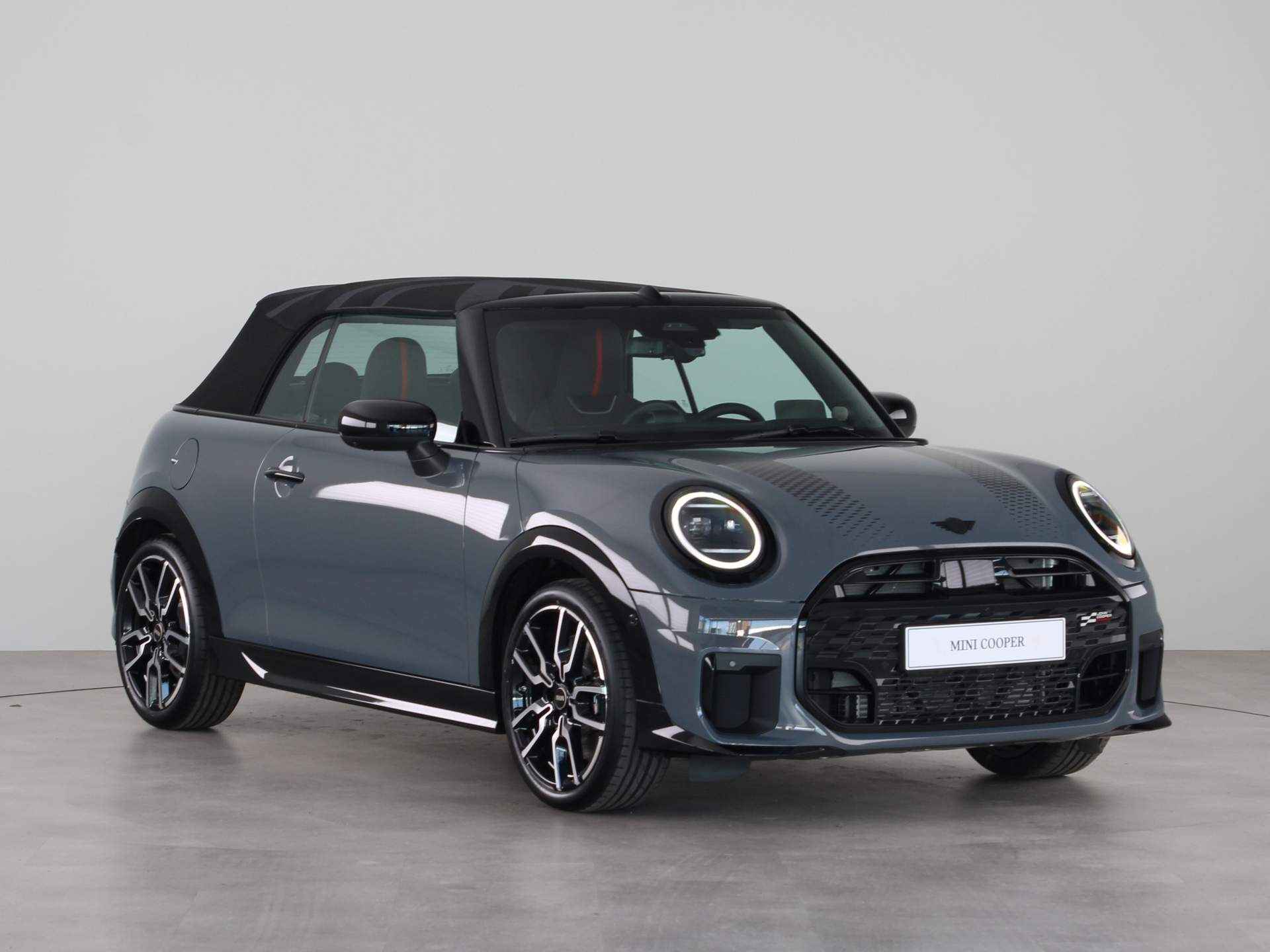 MINI Cooper Cabrio S John Cooper Works Pakket XL PRIVATE LEASE EUR 915,- (48 mnd/10.000 km) - 10/34