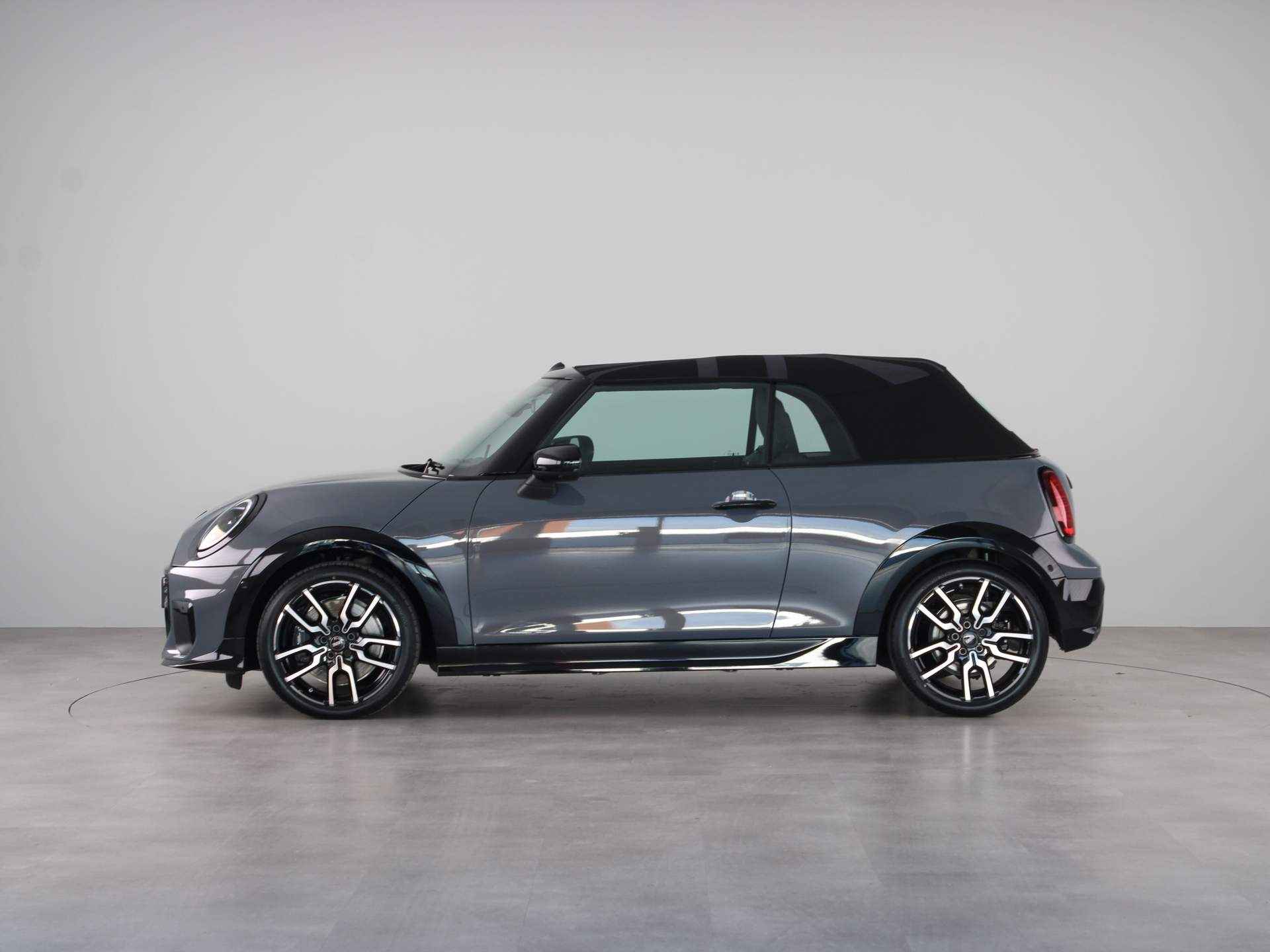 MINI Cooper Cabrio S John Cooper Works Pakket XL PRIVATE LEASE EUR 915,- (48 mnd/10.000 km) - 25/34