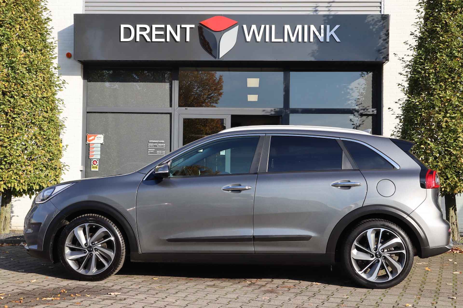 Kia Niro 1.6 GDi Hybrid Executive Line Trekhaak/Open dak/Half Leder - 4/44