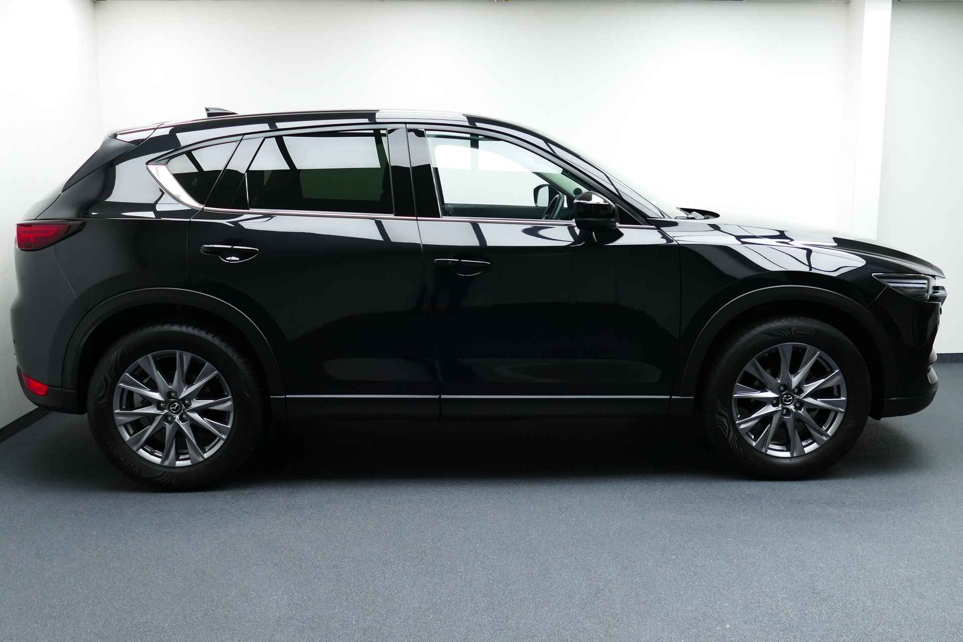 Mazda CX-5 2.0 SkyActiv-G 165 Luxury. 360 Camera, Leer, Stoel&StuurVerw, 19"LMV, Haak 2000kg - 9/36