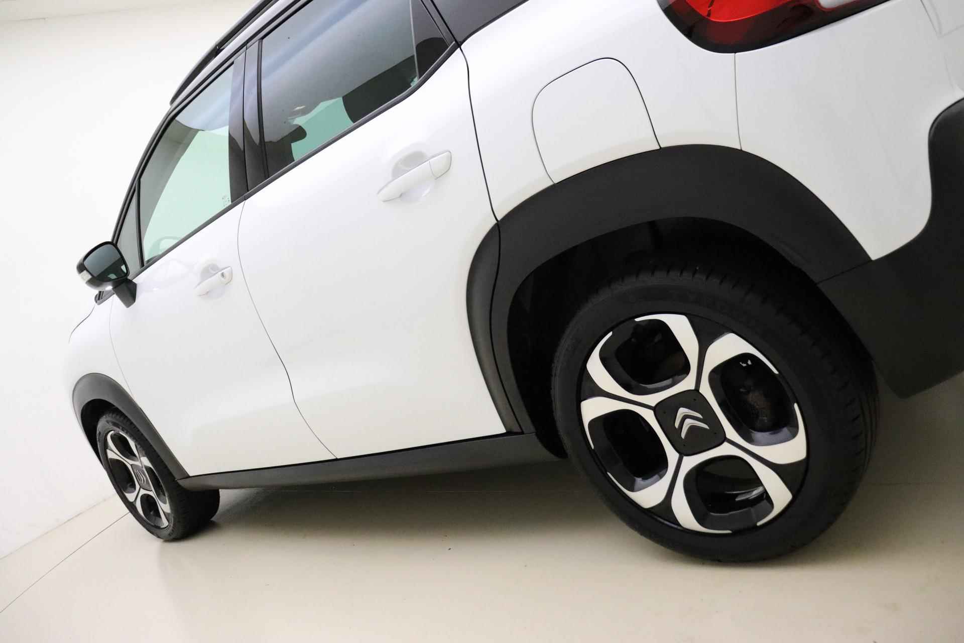 Citroen C3 Aircross 1.5 BlueHDi S&S Shine | Navigatiesysteem full map | Parkeersensor achter | Lichtmetalen velgen 17" | Climate Control | Diesel - 19/36