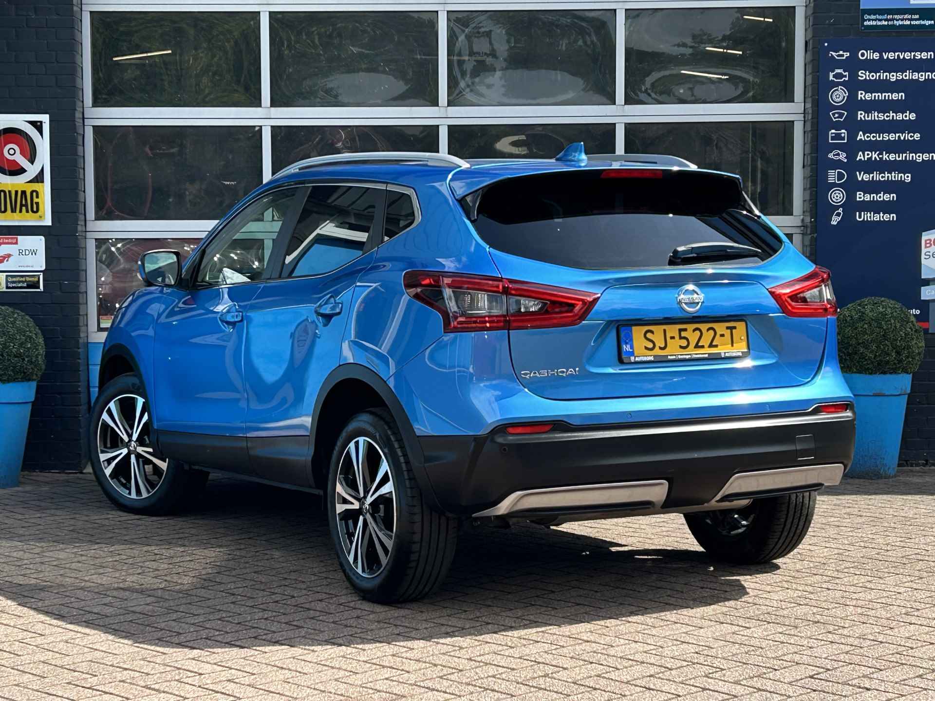 Nissan QASHQAI 1.2 Tekna | 360° Camera | Panoramadak | Cruise Control | LED | Navigatie | Rijklaar + 12 Maand BOVAG Garantie - 35/42