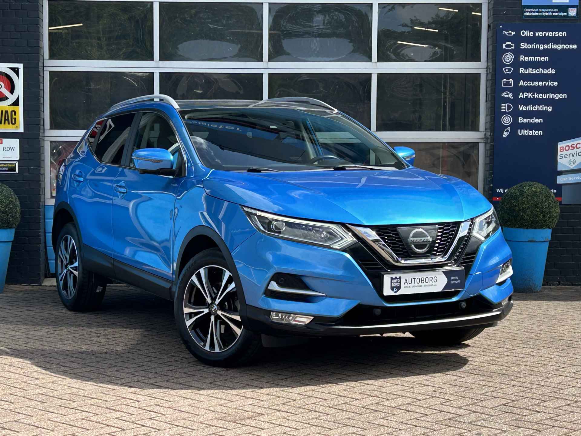 Nissan QASHQAI 1.2 Tekna | 360° Camera | Panoramadak | Cruise Control | LED | Navigatie | Rijklaar + 12 Maand BOVAG Garantie - 37/42