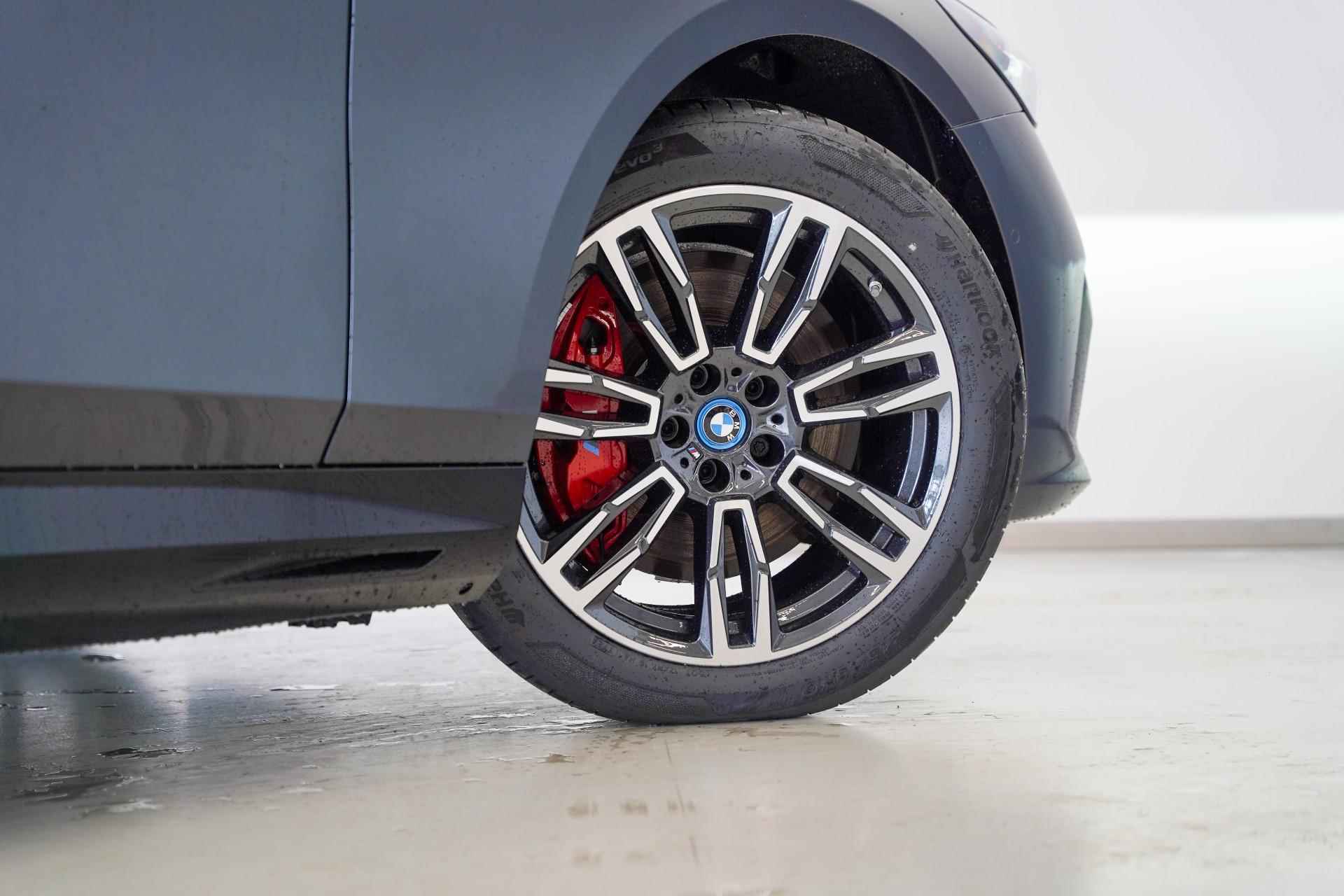 BMW i5 Touring eDrive40 M Sportpakket Pro - 18/21