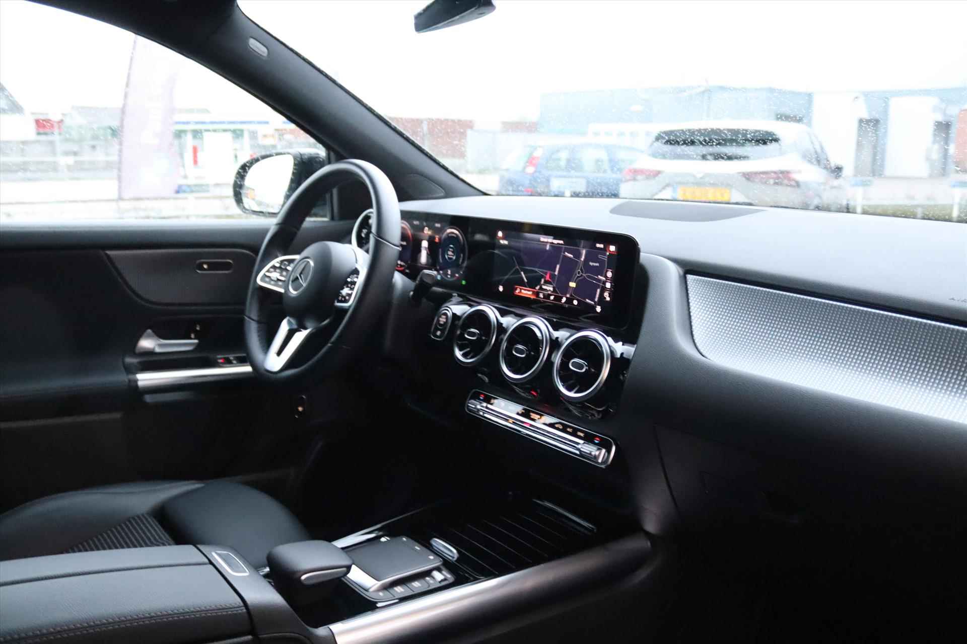 Mercedes GLA 200 163PK AUTOMAAT PROGRESSIVE Camera | Widescreen | Navigatie | Half Leer | Led | Clima | Cruise | 18 Inch Lm | - 14/51