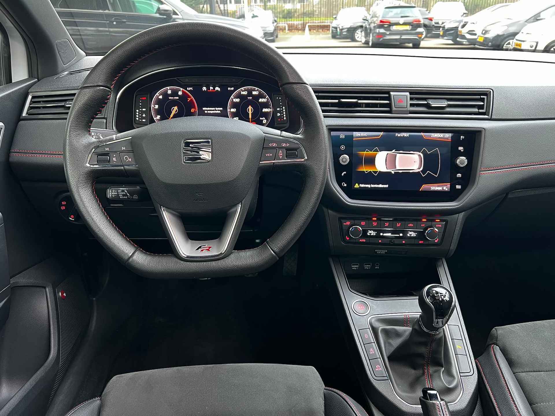 SEAT Ibiza 1.0 TSI 116pk FR / Black Edition / 18 Inch / Virtual Cockpit / Panorama dak / Alcantara - 13/24