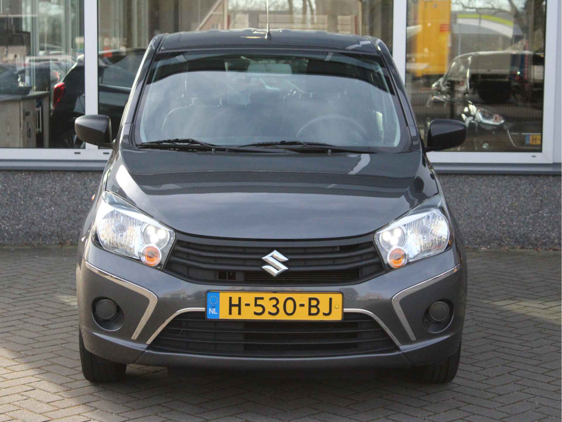 Suzuki Celerio 1.0 Comfort Trekhaak, Lichtmetalen Velgen 14", Bluetooth, Airco, Radio-CD Speler - 11/29