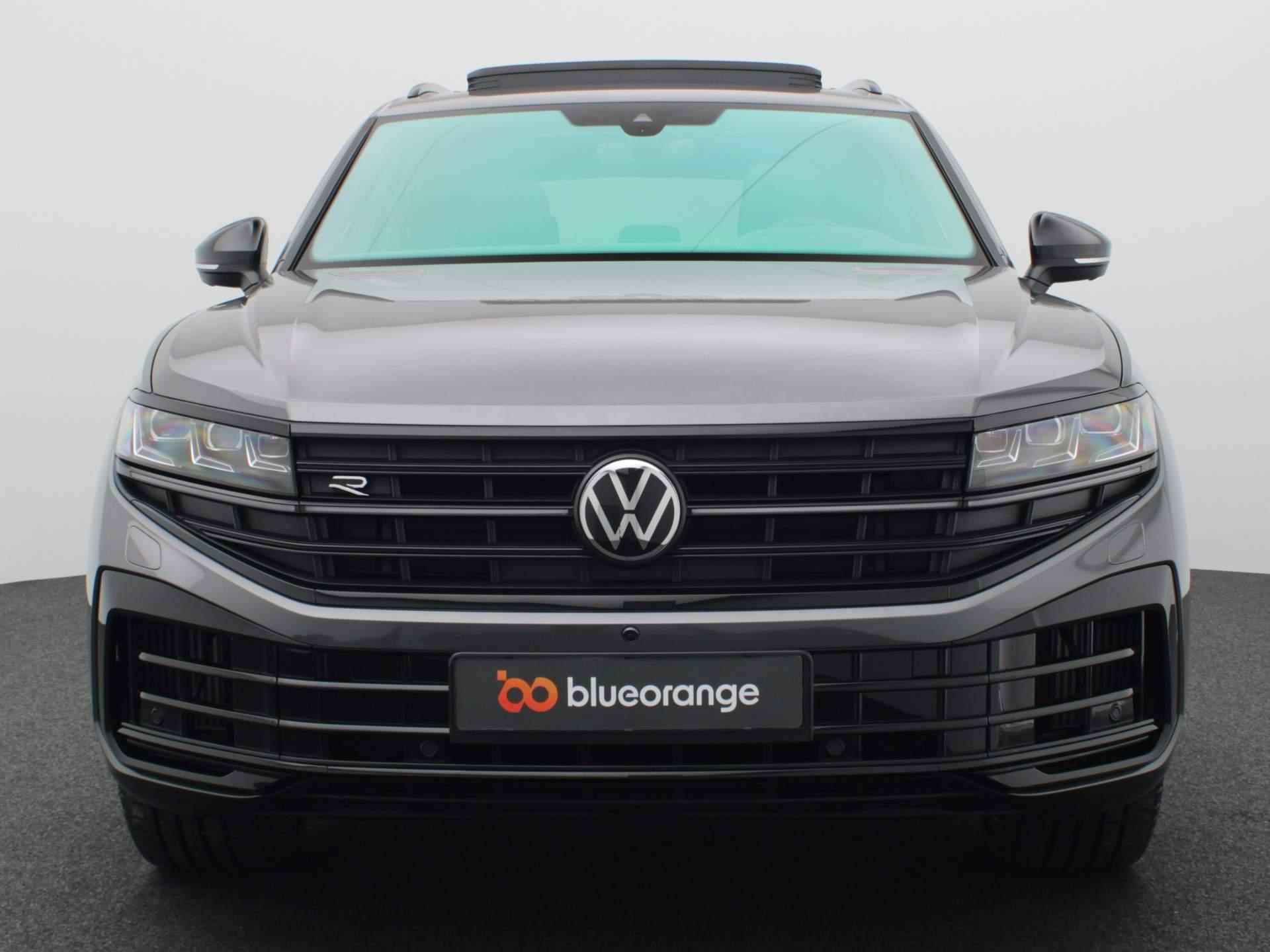 Volkswagen Touareg 3.0 TSi eHybrid 4MOTION R 463PK DSG Panoramadak, 360 gr. camera, leder, trekhaak, luchtvering, head-up, stoelventilatie, Dynaudio, 22" lichtmetaal - 13/66