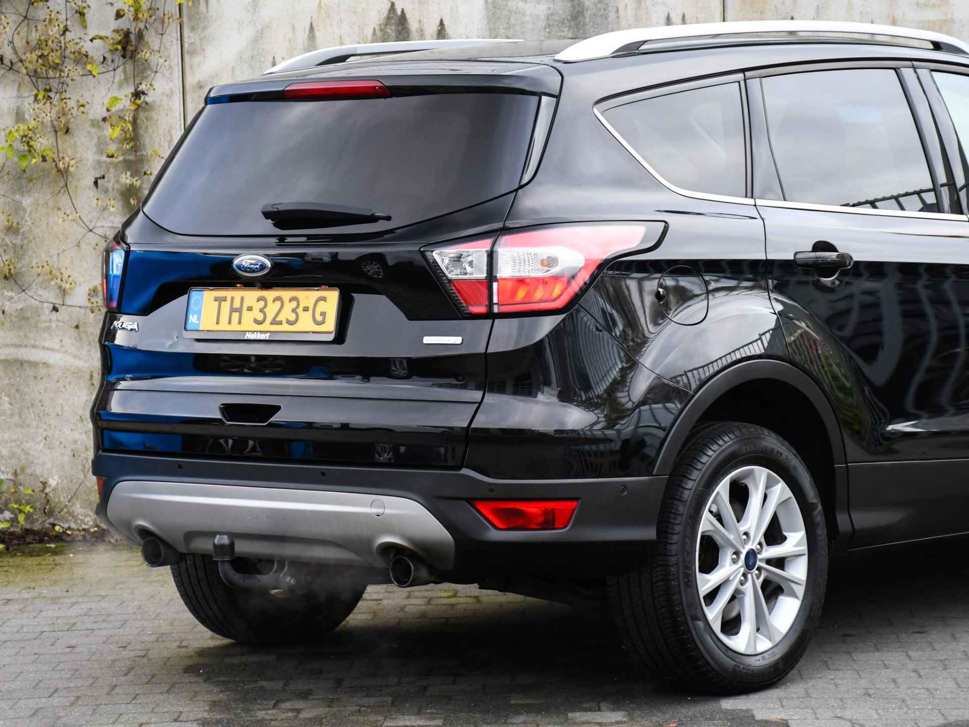 Ford Kuga Titanium 1.5 EcoBoost 120pk WINTER PACK | CRUISE.C | NAVI | PDC + CAMERA | NAVI | BLIS | KEYLESS | 17''LM - 5/37