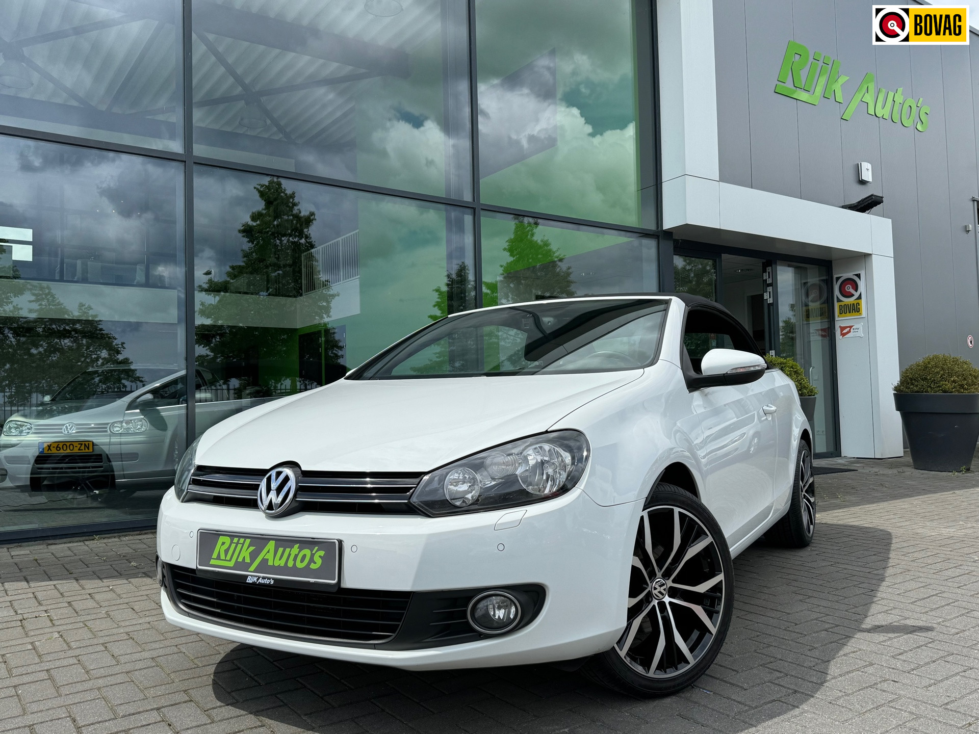 Volkswagen Golf Cabriolet 1.2 TSI BlueMotion * Stoelverwarming * Cruise Control * PDC 2X