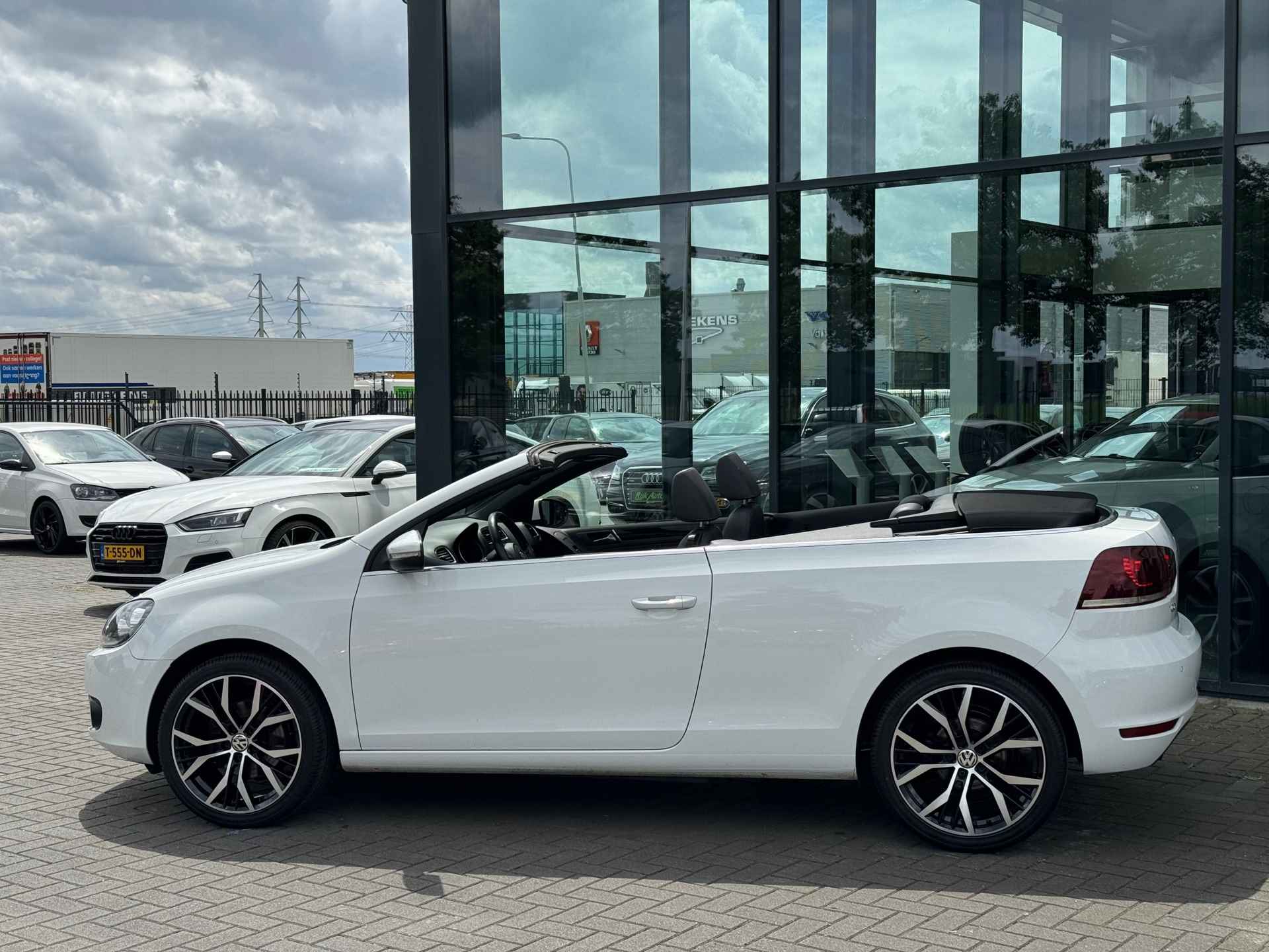 Volkswagen Golf Cabriolet 1.2 TSI BlueMotion * Stoelverwarming * Cruise Control * PDC 2X - 7/26