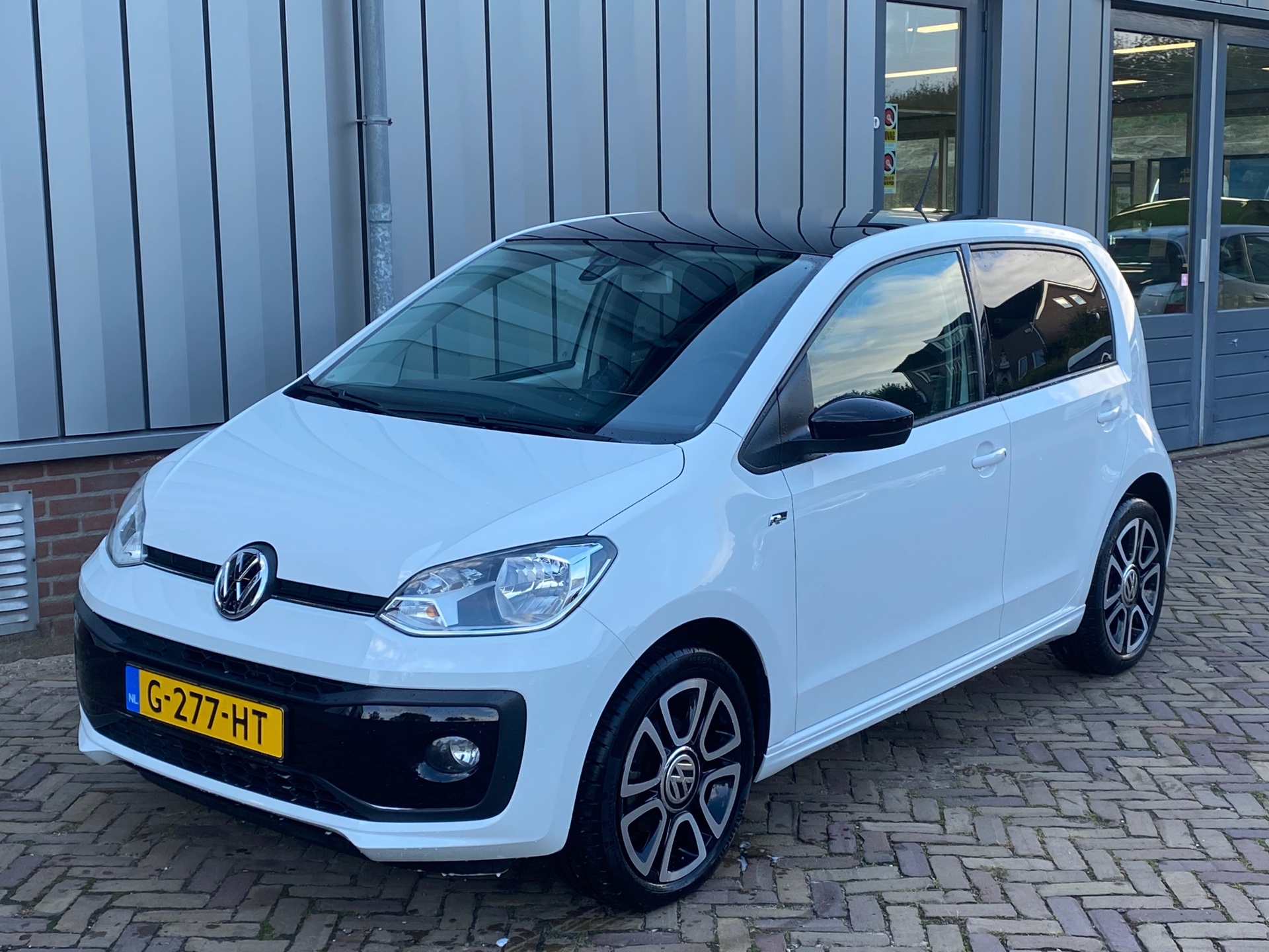 Volkswagen Up! 1.0 BMT high up!