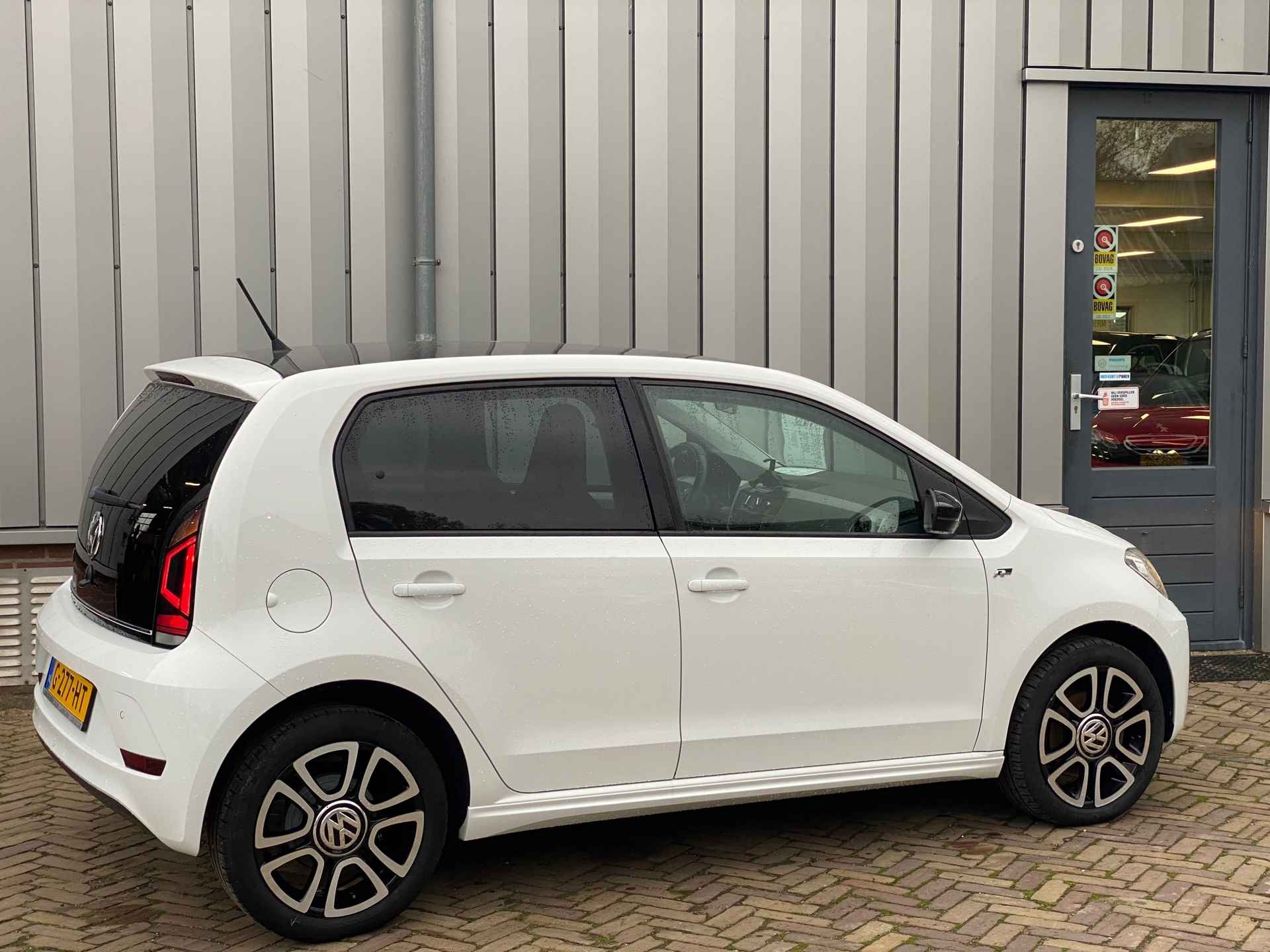 Volkswagen Up! 1.0 BMT high up! - 15/21