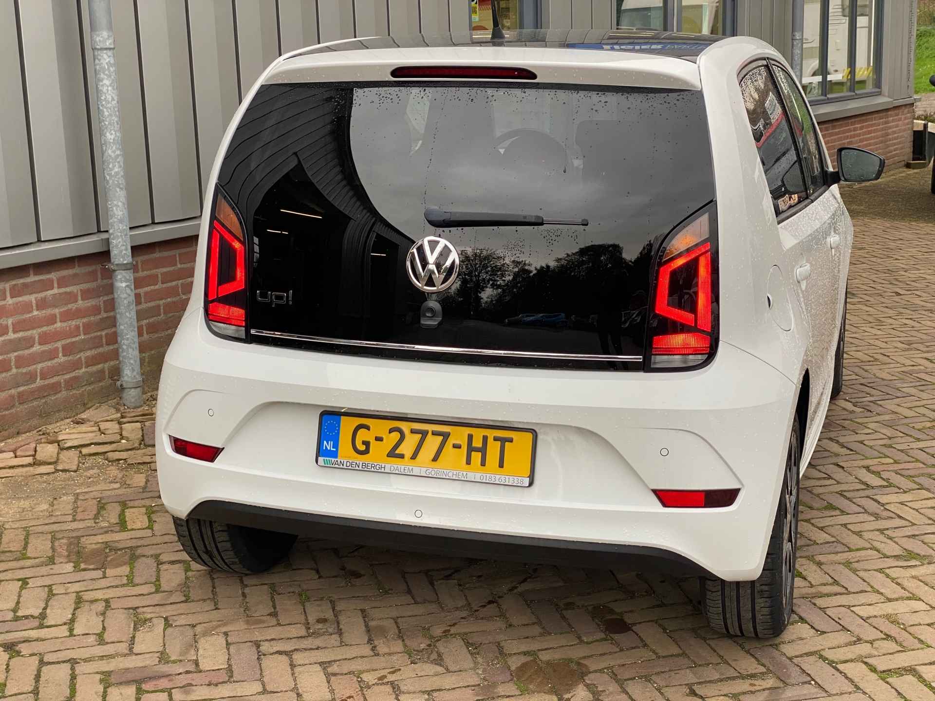 Volkswagen Up! 1.0 BMT high up! - 16/21