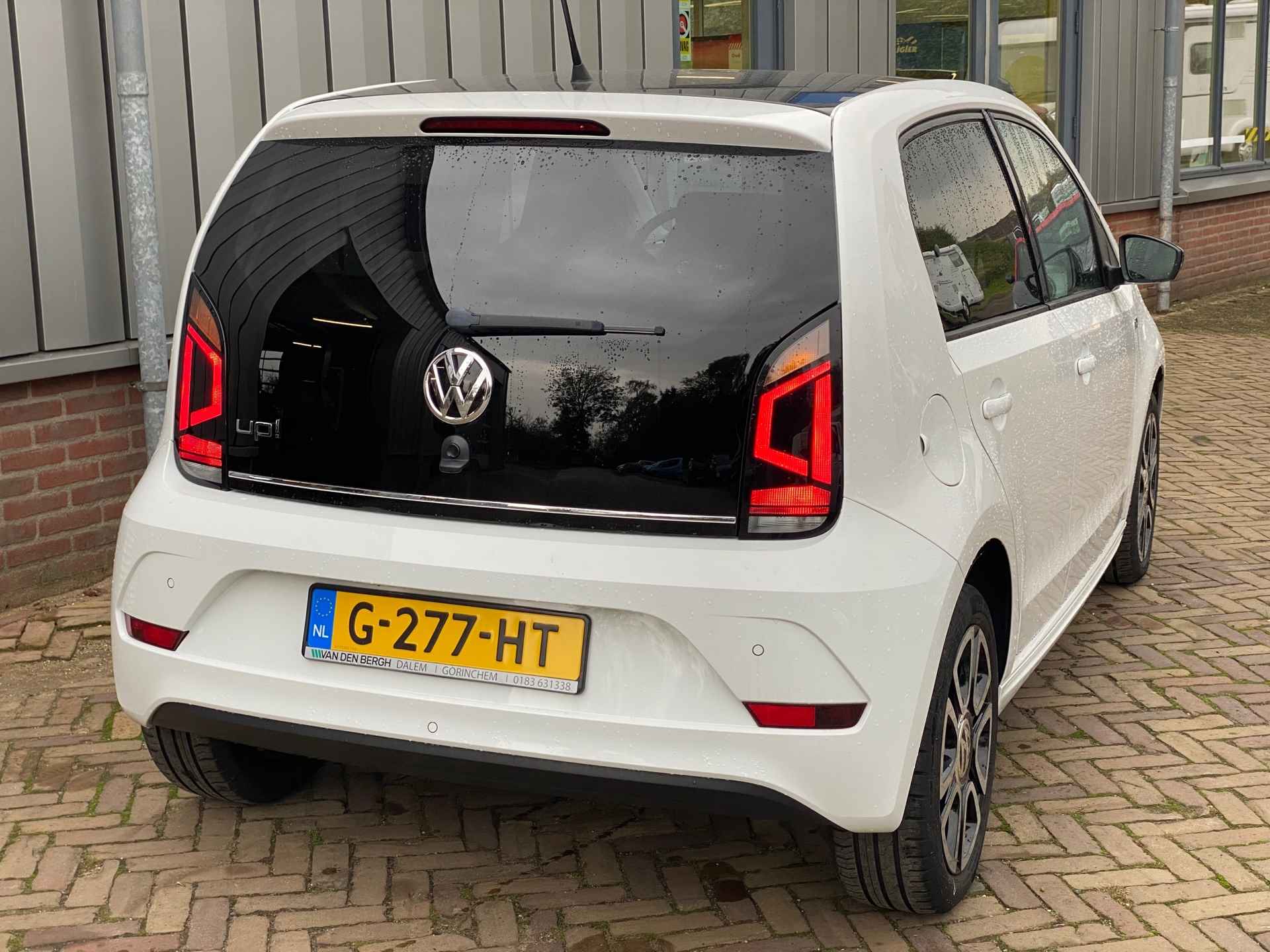 Volkswagen Up! 1.0 BMT high up! - 17/21