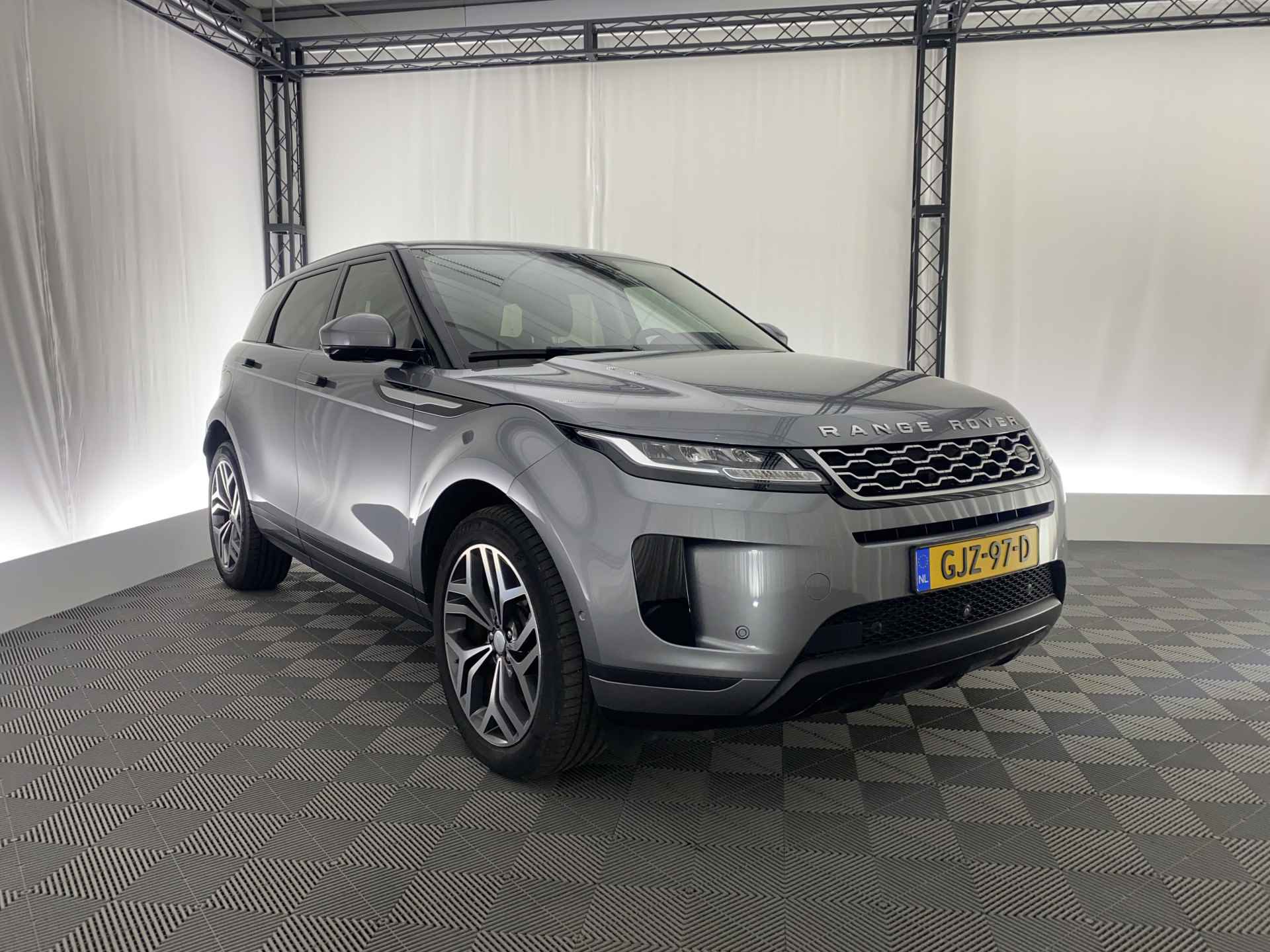 Land Rover Range Rover Evoque 1.5 P300e AWD R-Dynamic S Automaat | Apple Carplay | Navi | Leder | Elek. Stoelen | Max 309 Pk | - 4/38