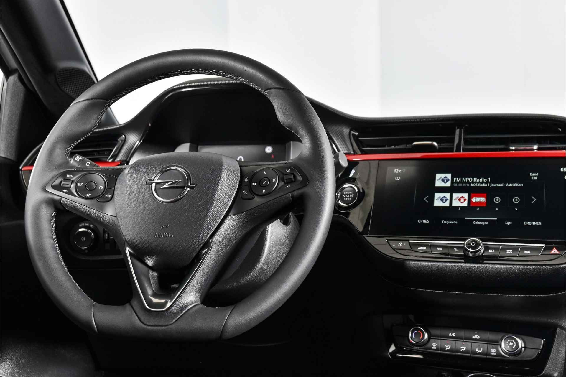 Opel Corsa 1.2 100 PK GS-Line | Cruise | NAV + App Connect | Airco | LM 16'' | 0508 - 31/46